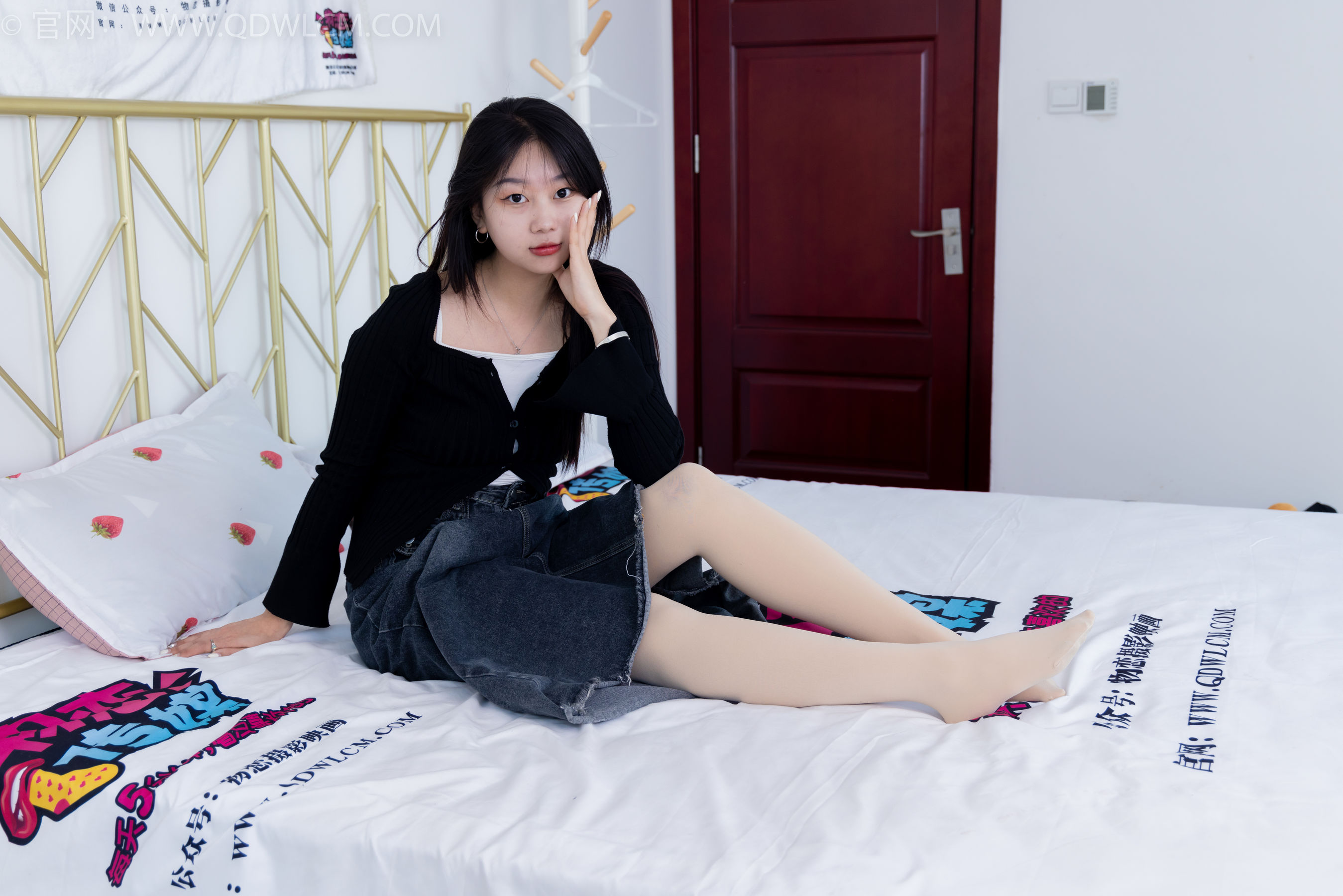 物恋传媒 No.1536 圆圆-神秘黑猫_第4张