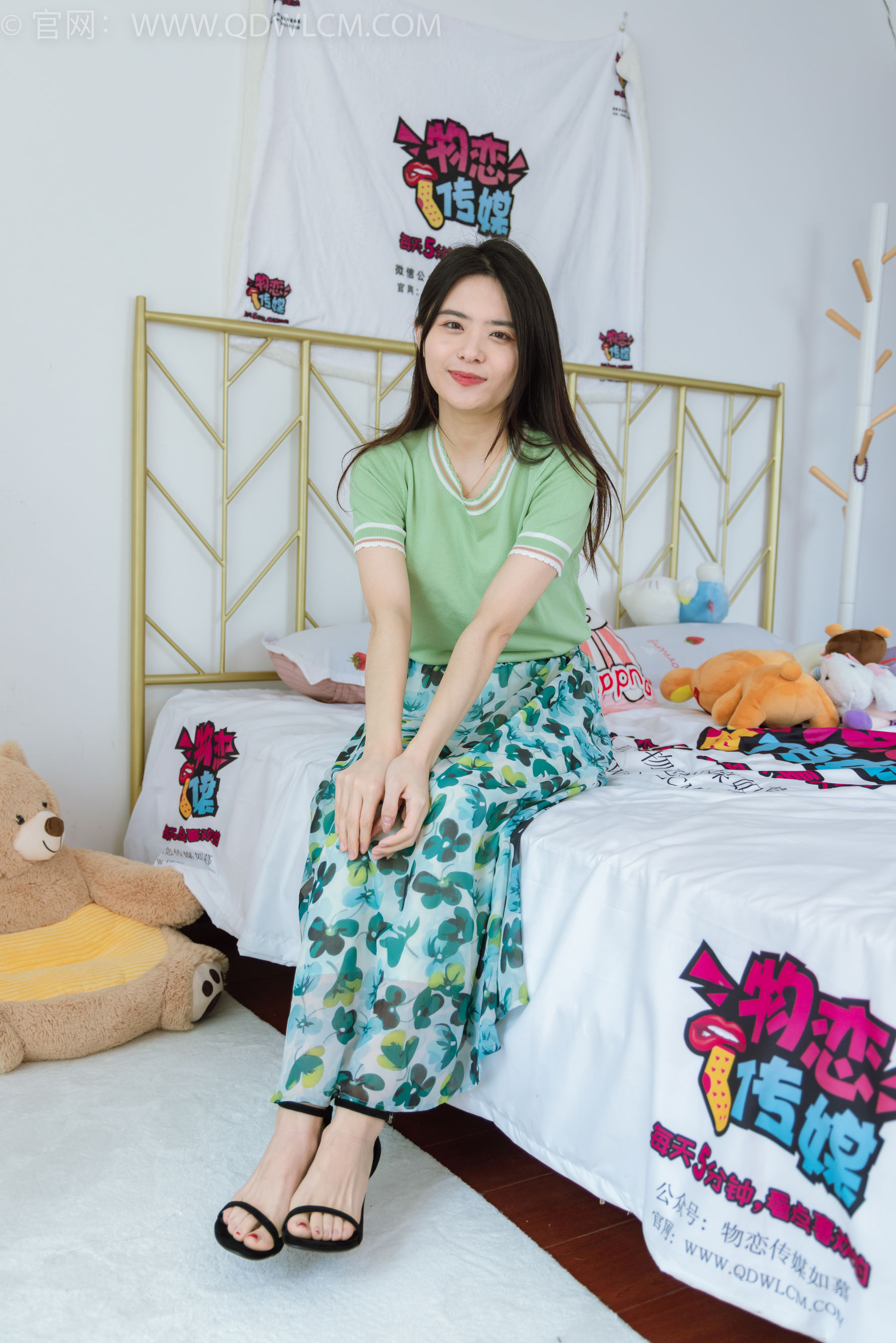 物恋传媒 No.1475 盲盒_第1张