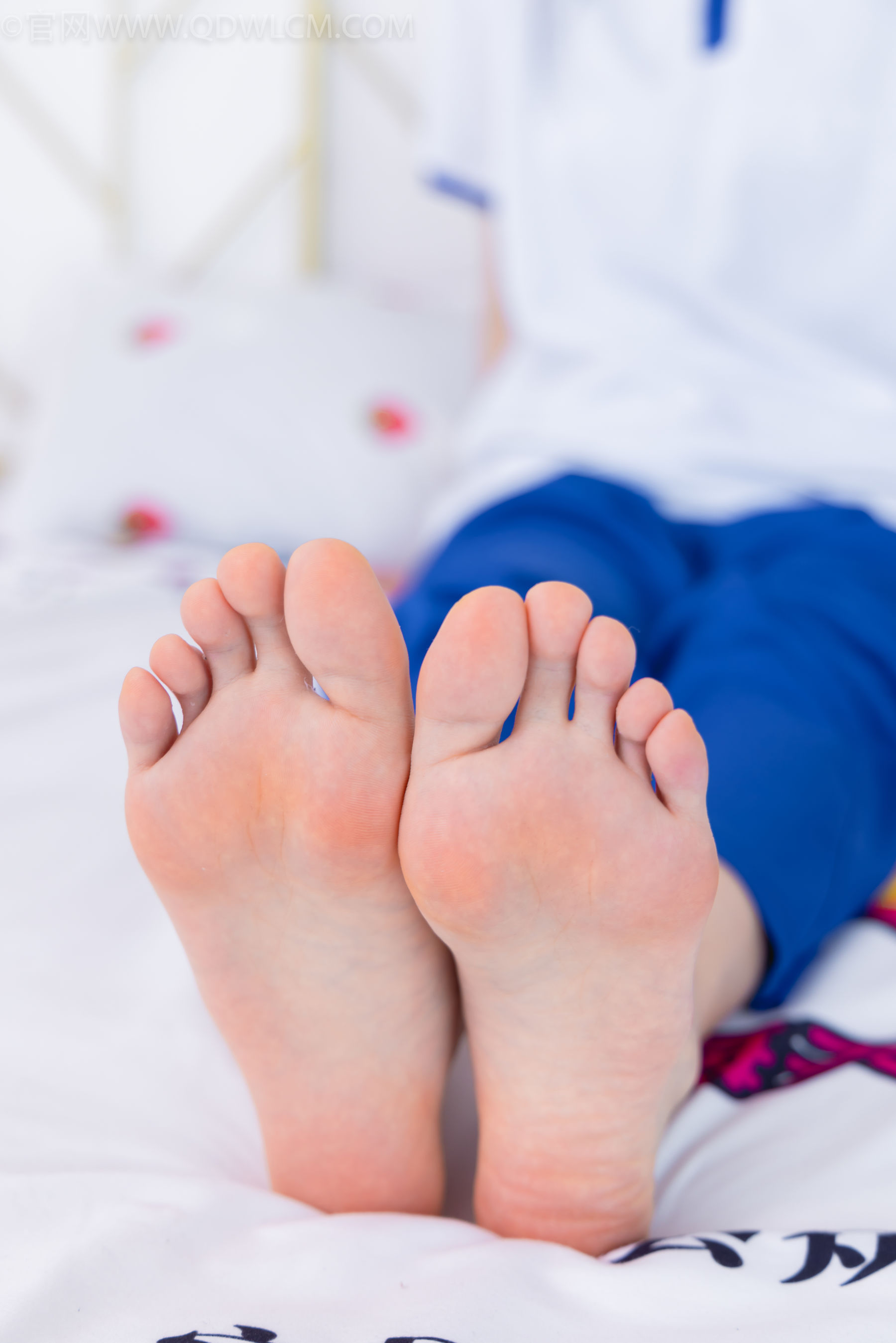 物恋传媒 No.1515 颜颜-校园时的她_第4张