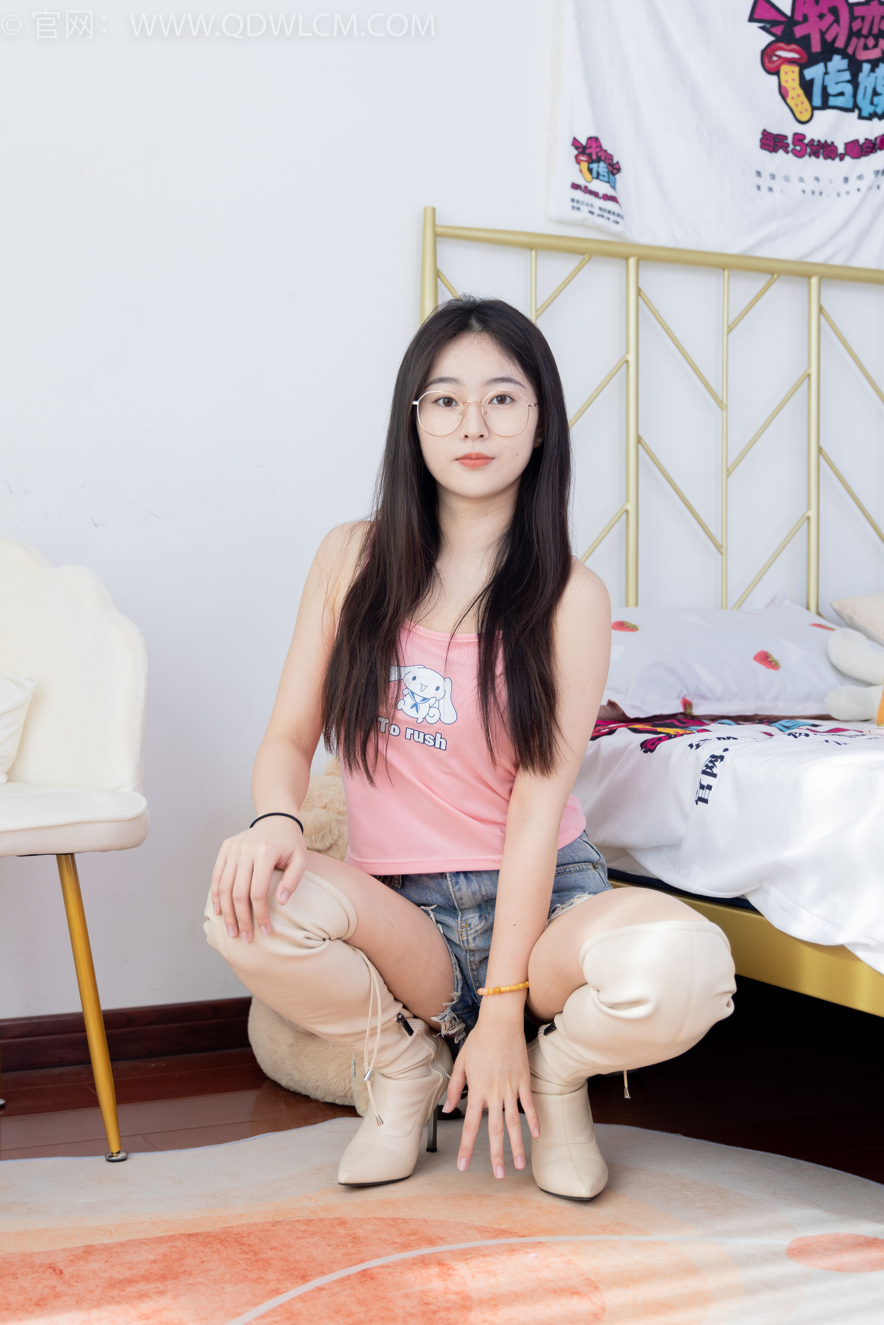 物恋传媒 No.1519 美兔-机车少女_第1张