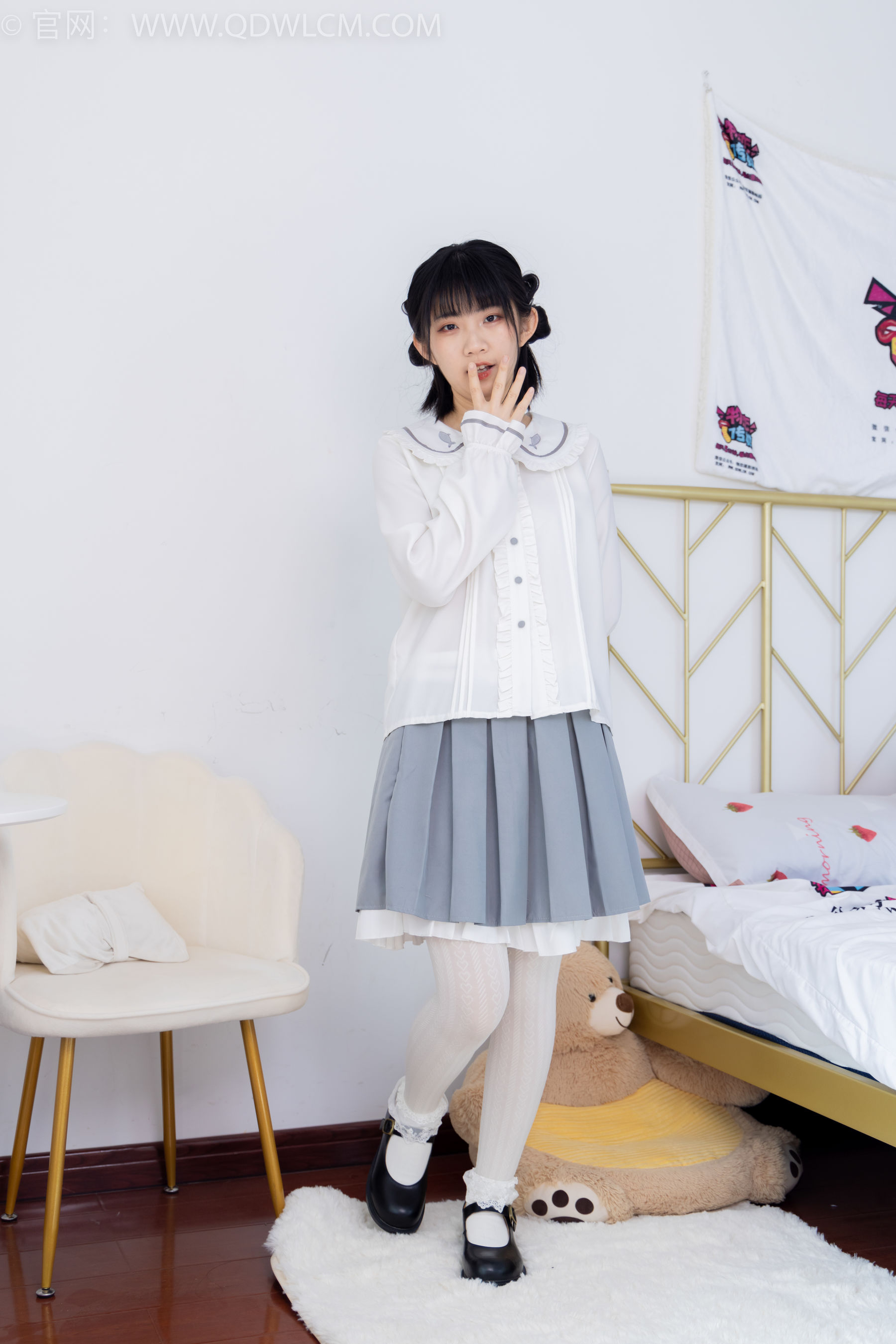 物恋传媒 No.1528 暗月-夏日葡萄_第2张