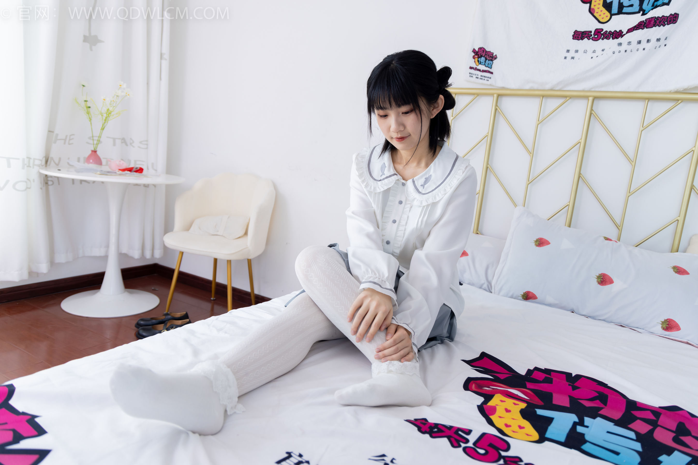 物恋传媒 No.1528 暗月-夏日葡萄_第4张