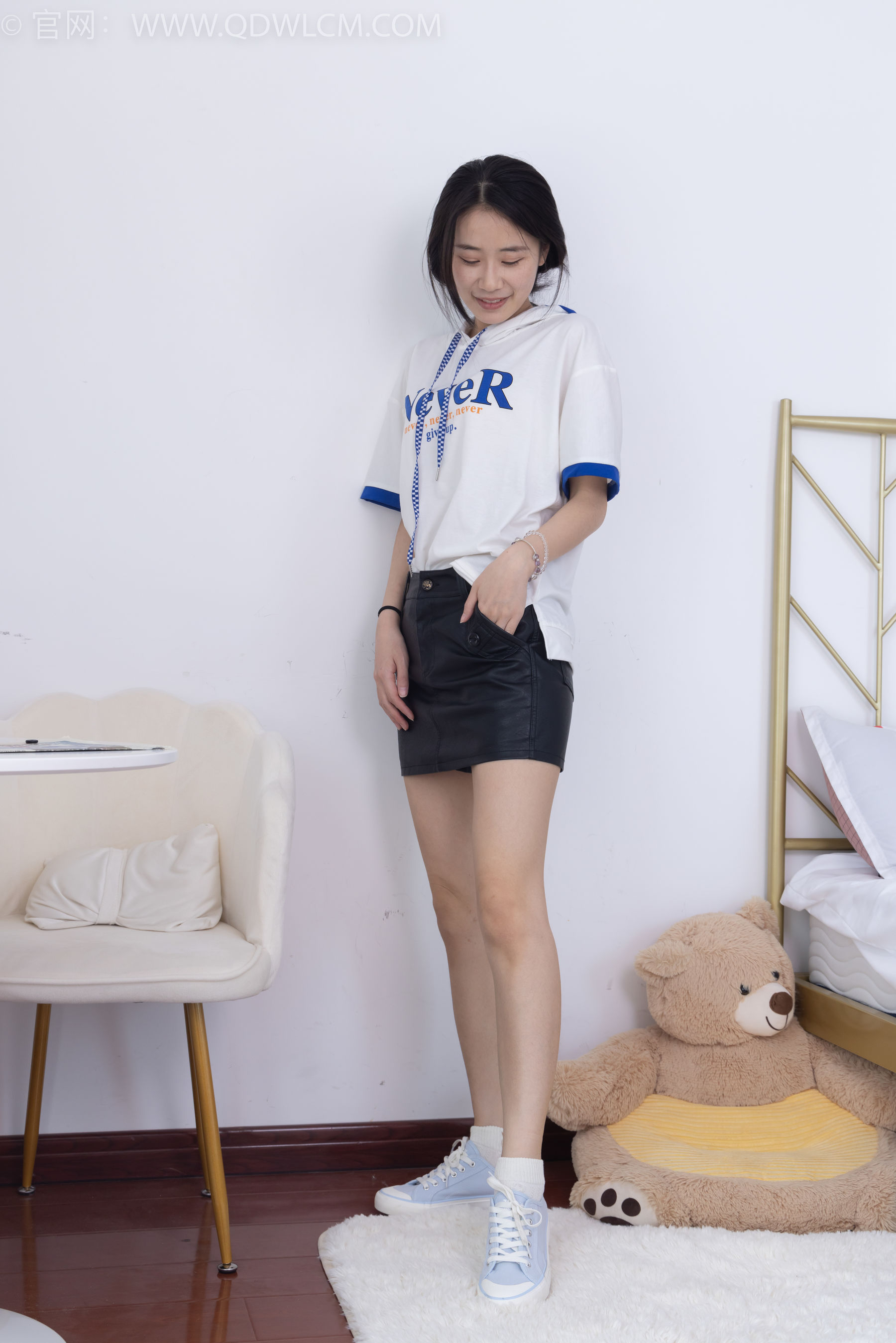 物恋传媒 No.1530 菜菜-冬日雪花_第3张