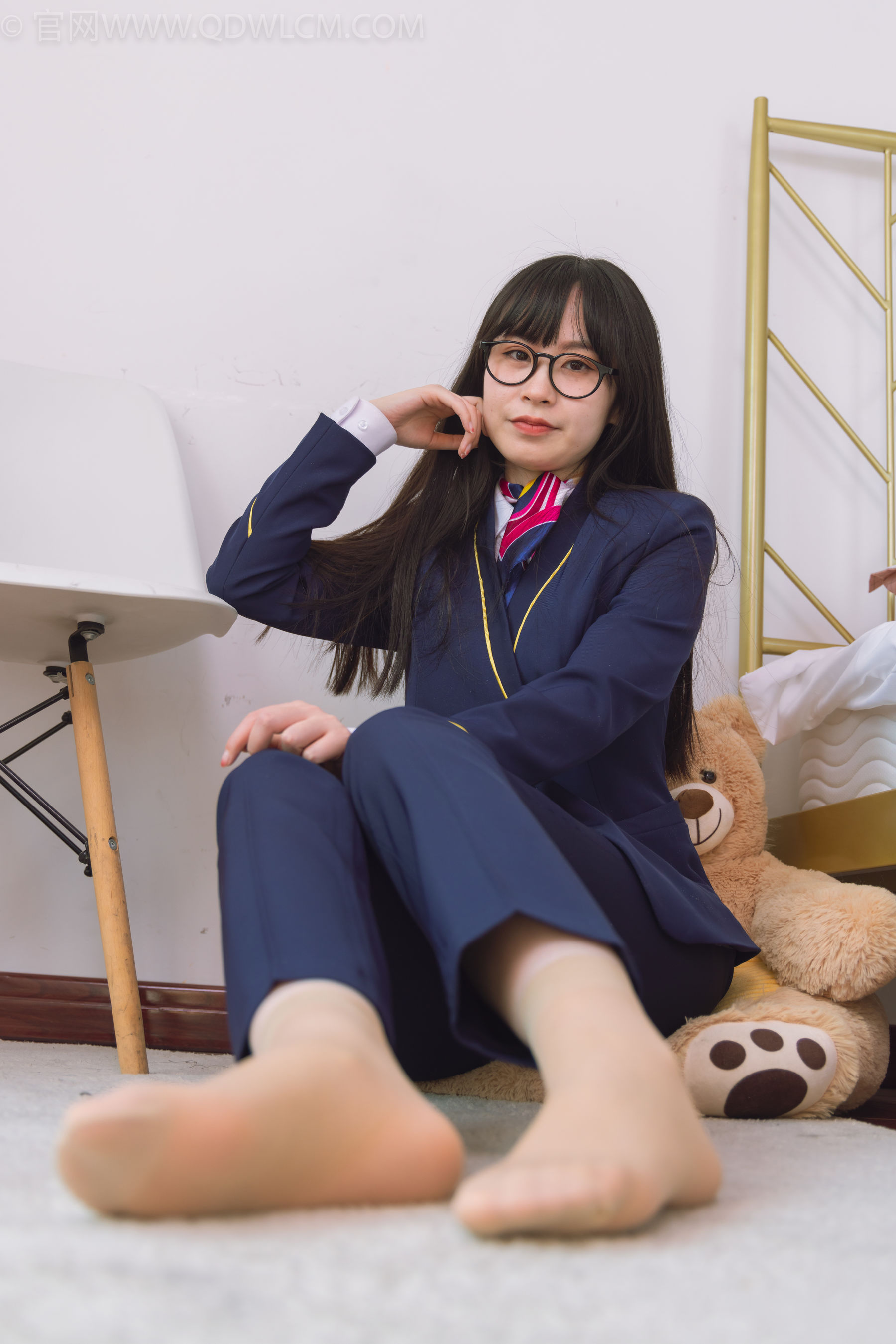 物恋传媒 No.1500 兮兮-银行小秘书_第5张