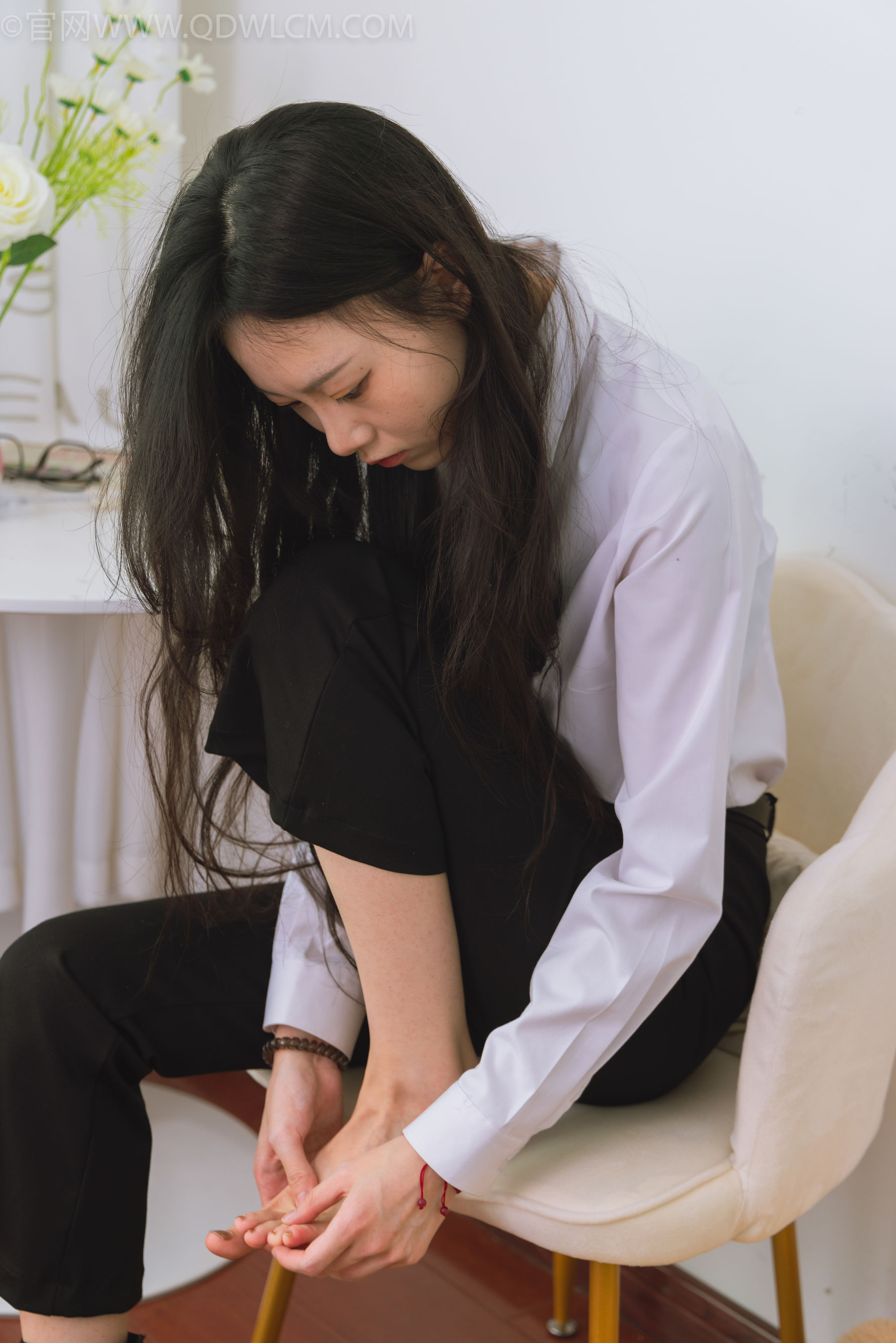 物恋传媒 No.1503 康康-冷色月光_第2张