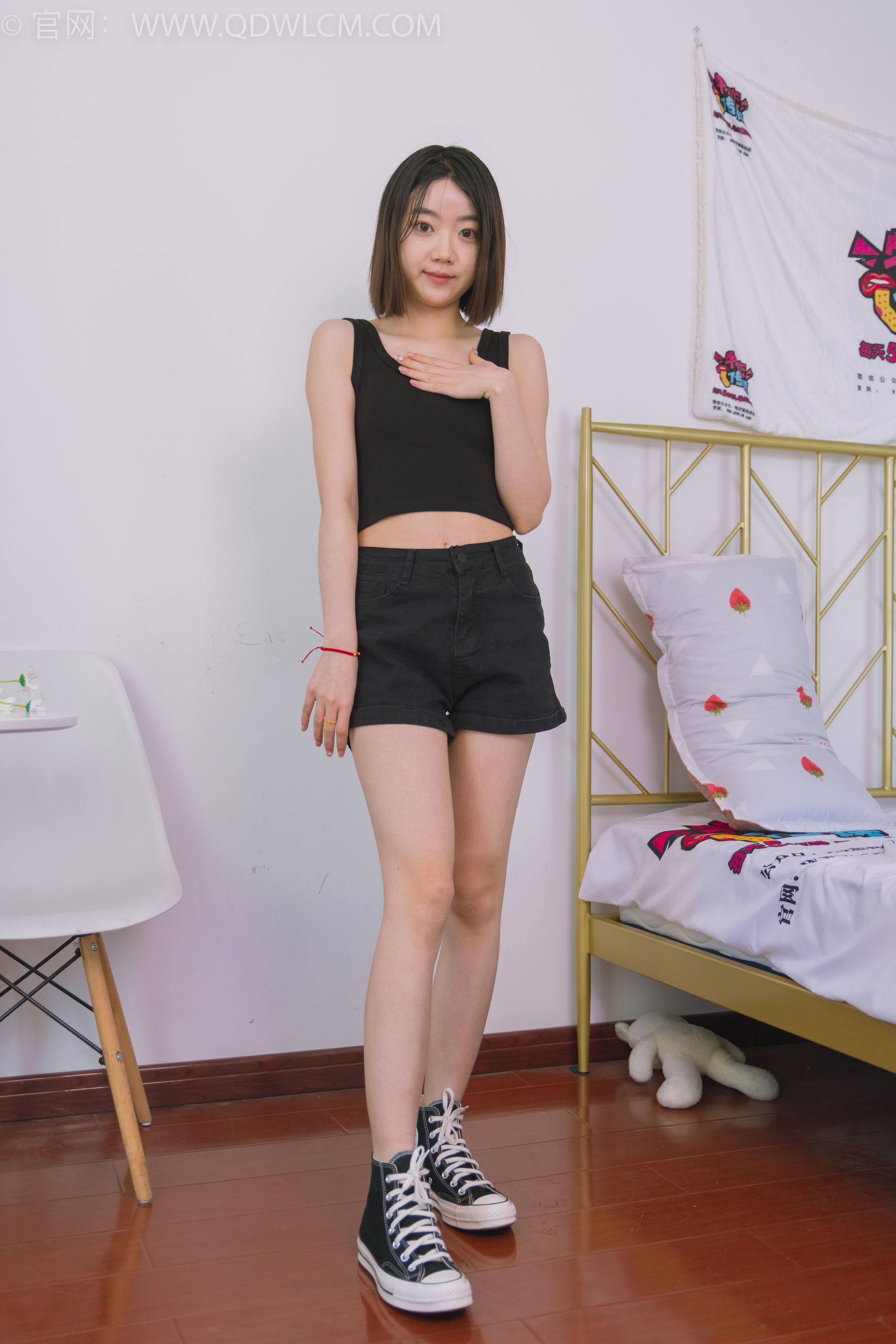 物恋传媒 No.1495 欢欢-周天快乐_第1张