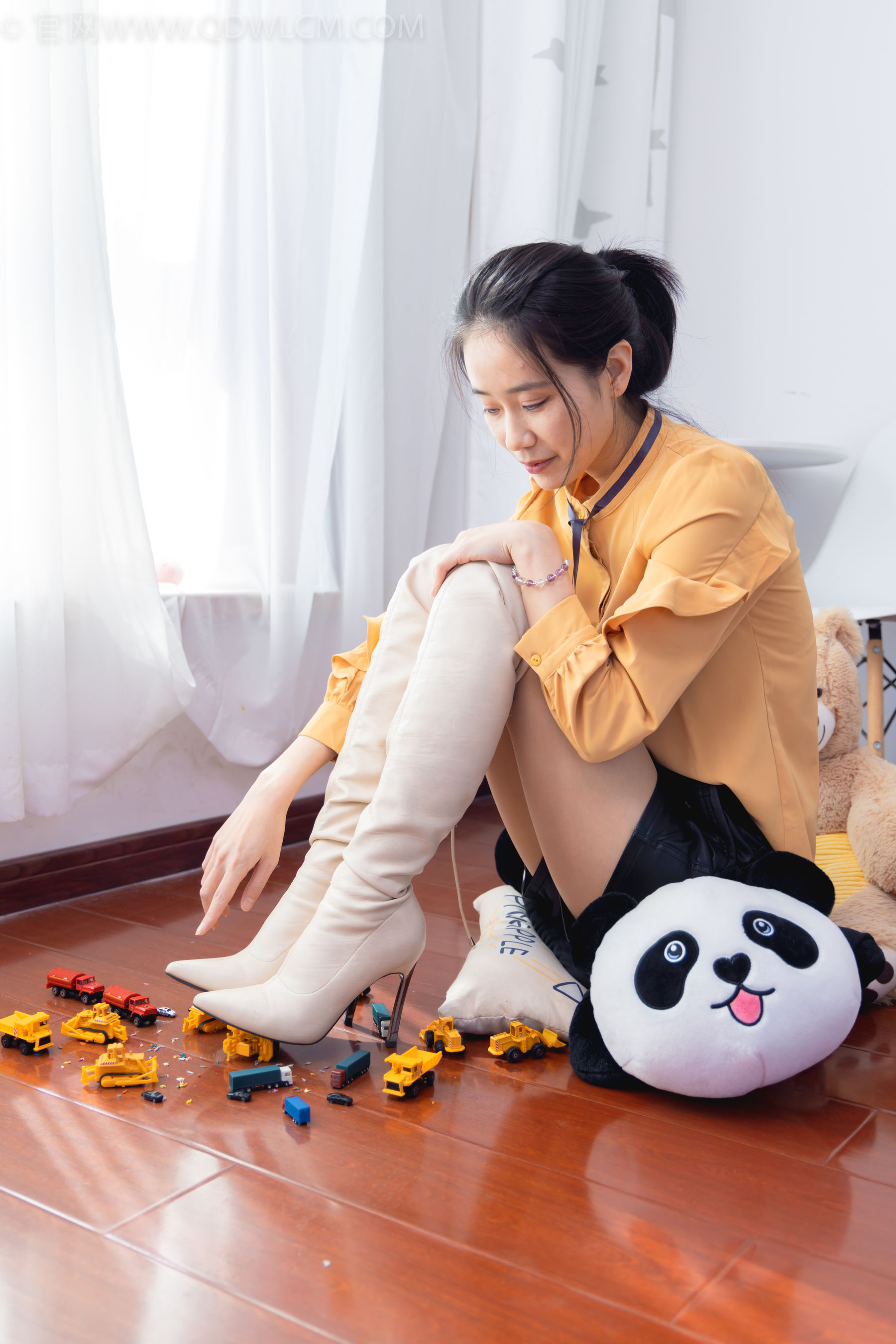 物恋传媒 No.1496 菜菜-橘色郁金香_第3张