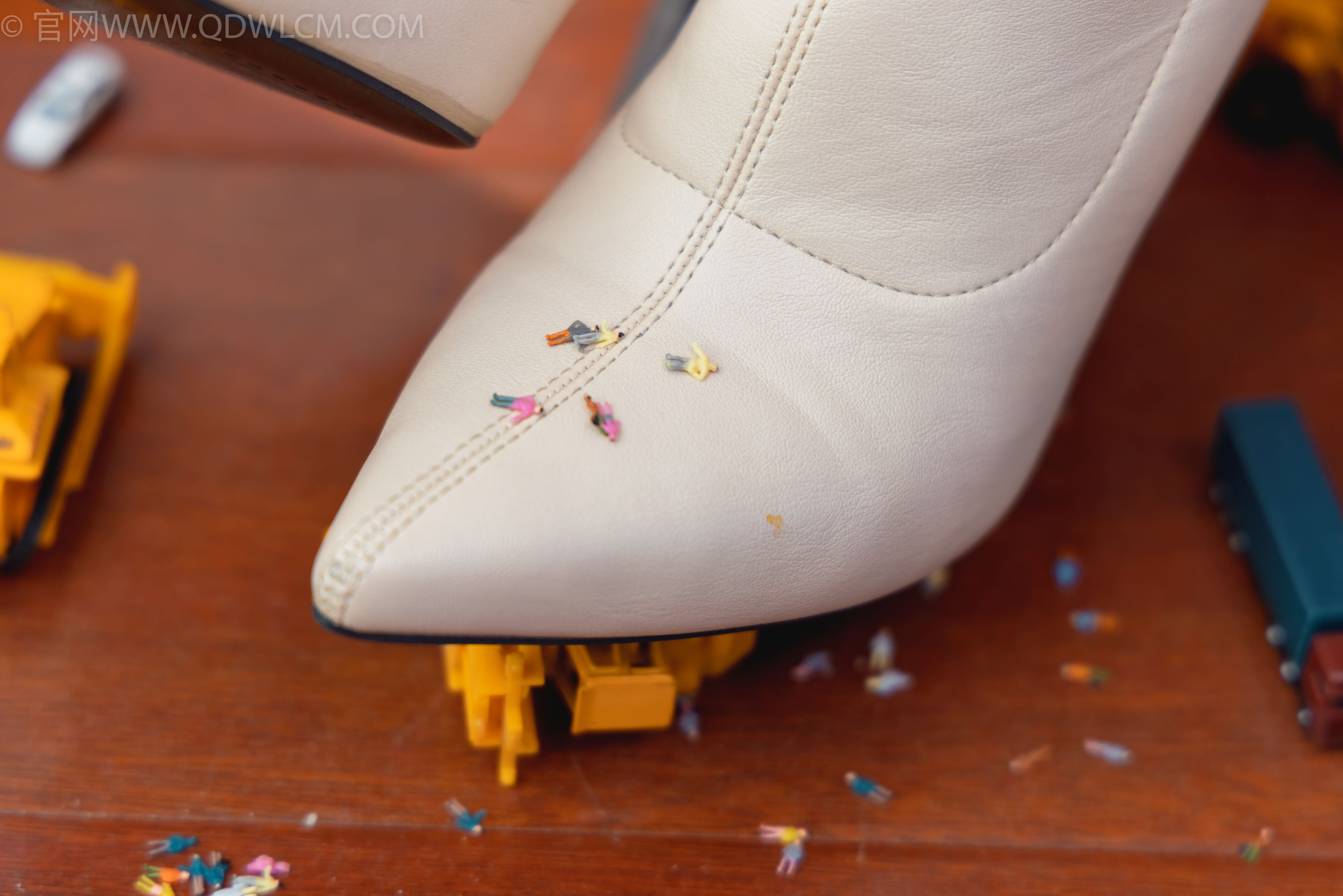 物恋传媒 No.1496 菜菜-橘色郁金香_第5张