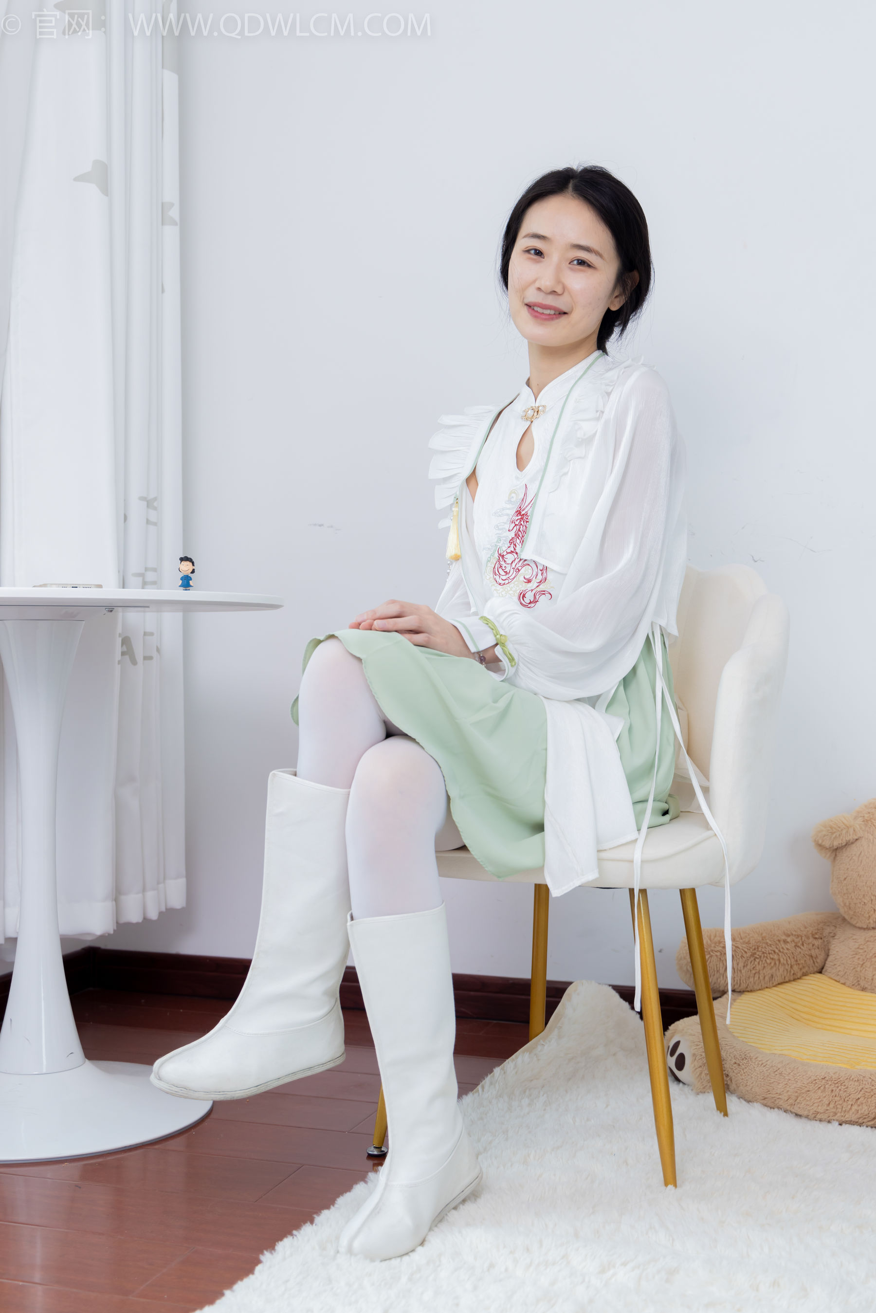 物恋传媒 No.1547 菜菜-绿野仙踪_第2张