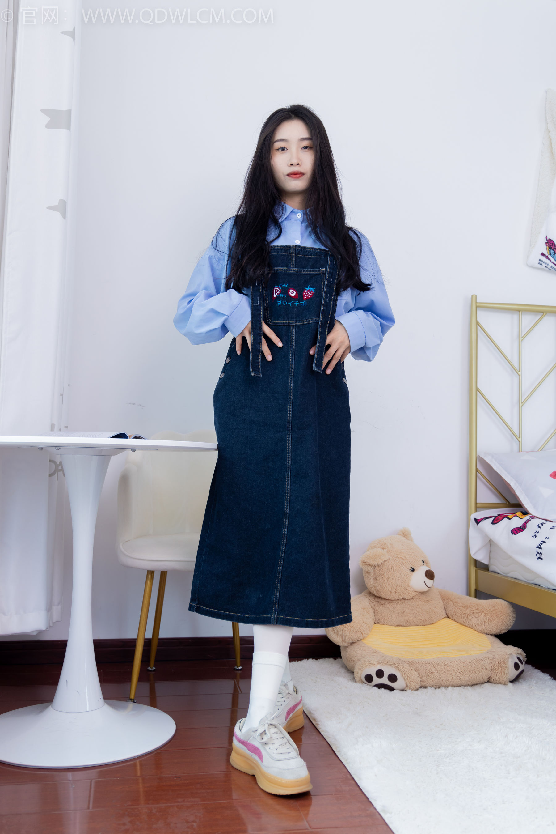 物恋传媒 No.1570 绒绒-一个人的悲喜_第1张