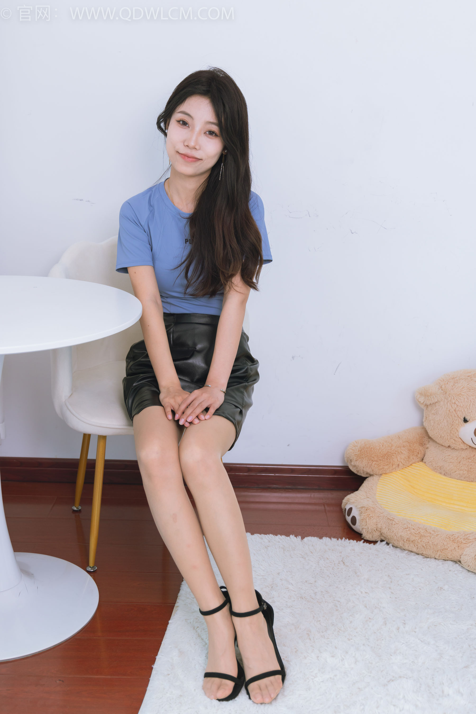 物恋传媒 No.1577 柔柔-微笑超能力_第1张