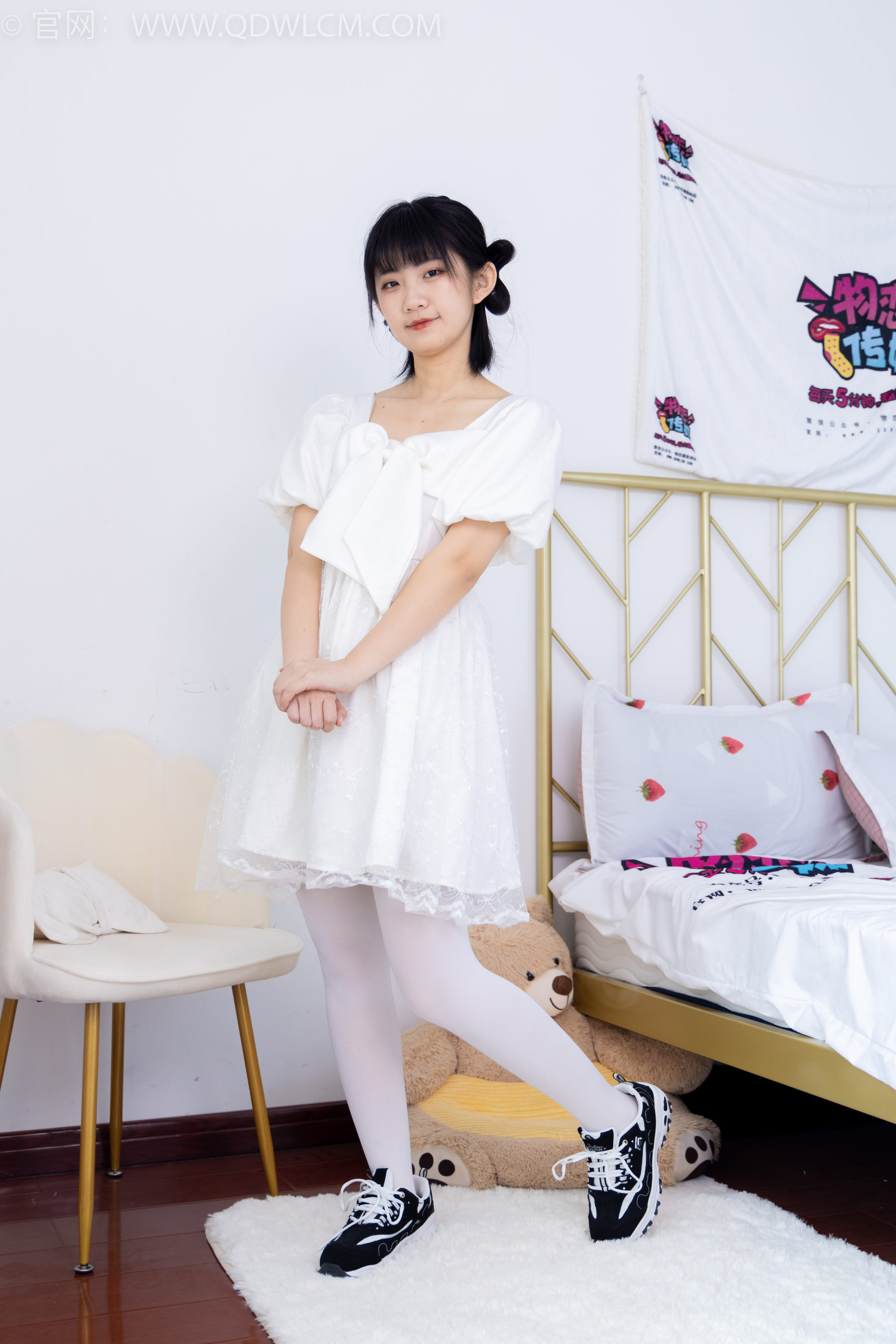 物恋传媒 No.1581 暗月-纯白茉莉_第2张