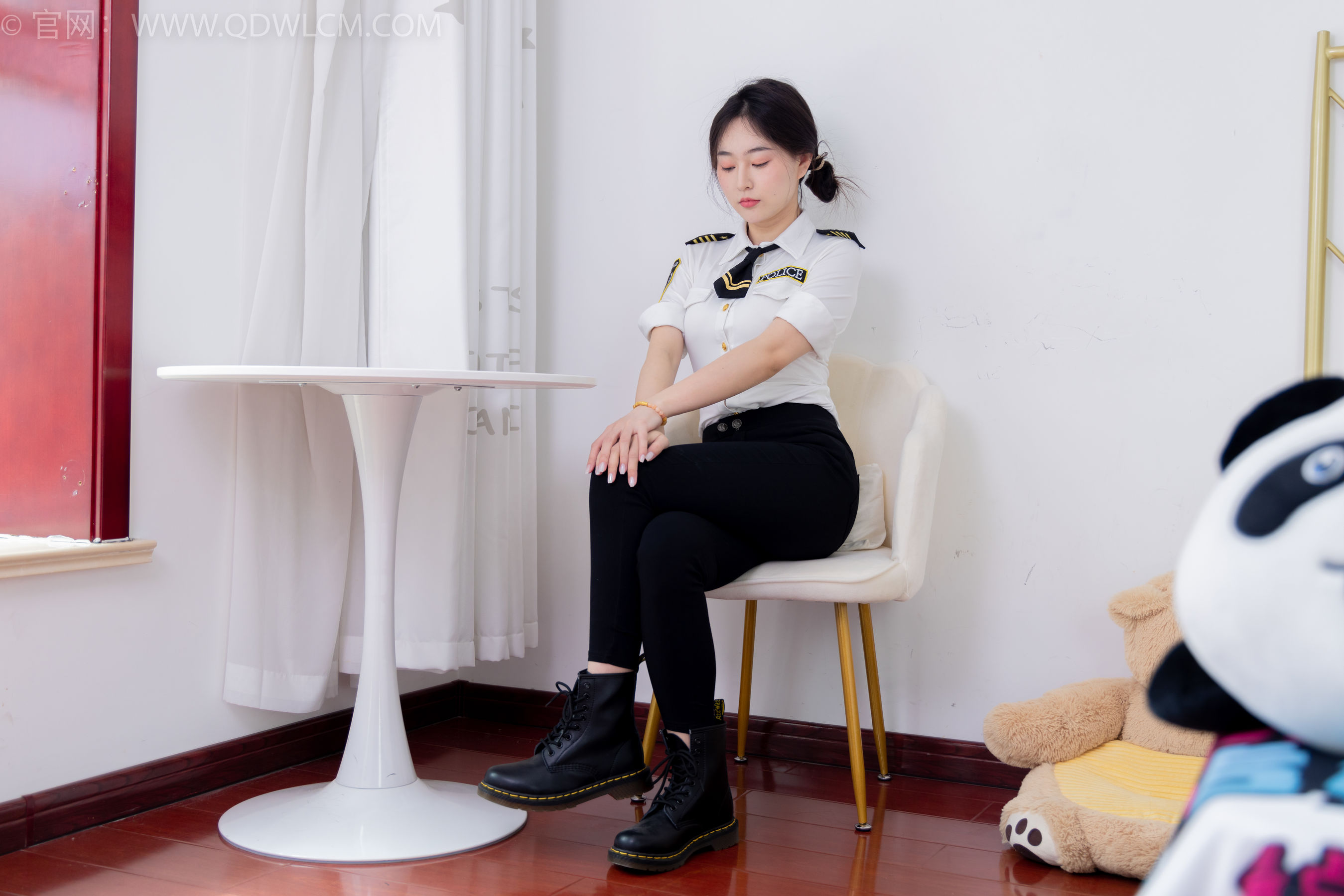 物恋传媒 No.1654 美兔 -晚风吹人醒_第1张