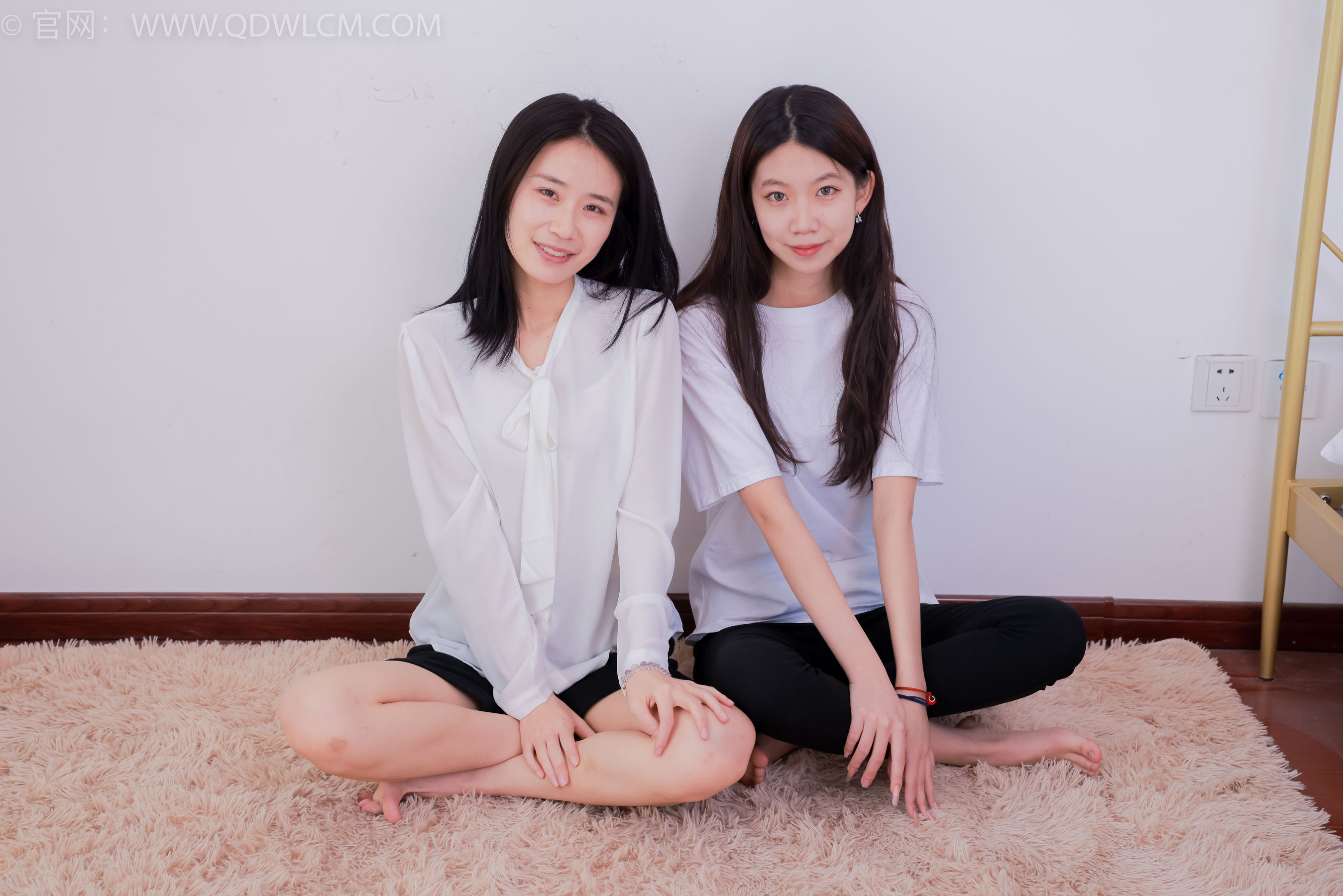 物恋传媒 No.1657 菜菜&纤纤 -闪烁的星星_第2张