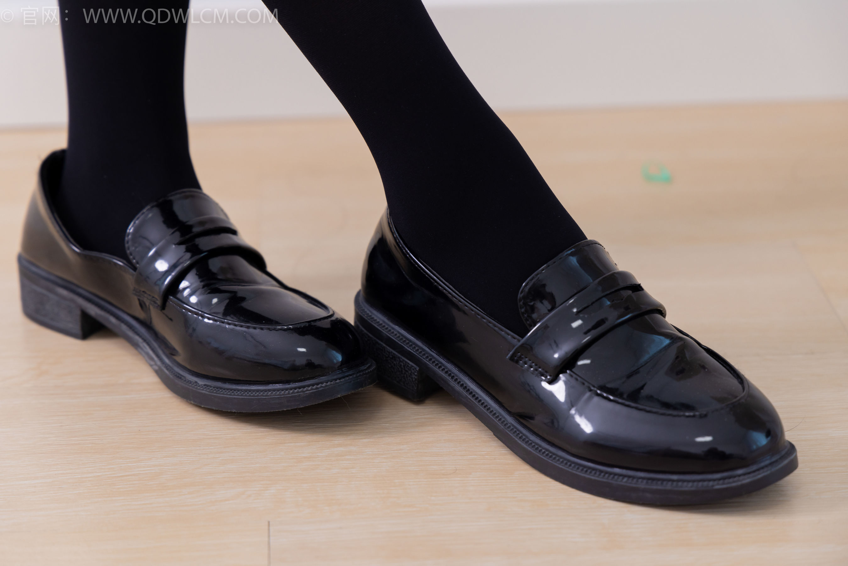 物恋传媒 No.1677 嘉木 - 夏日重逢_第1张