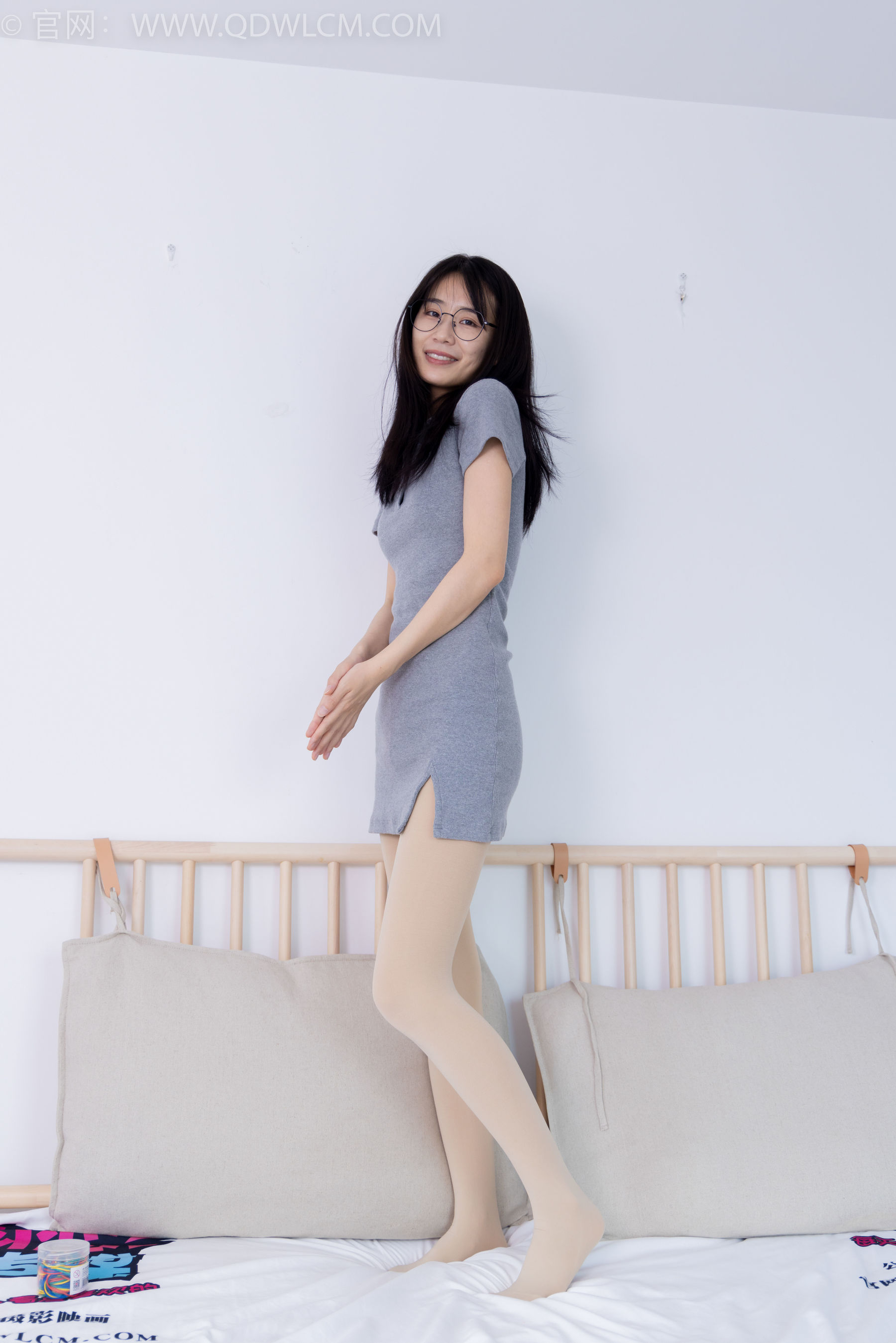 物恋传媒 No.1681 菜菜 - 玫瑰会枯萎_第2张