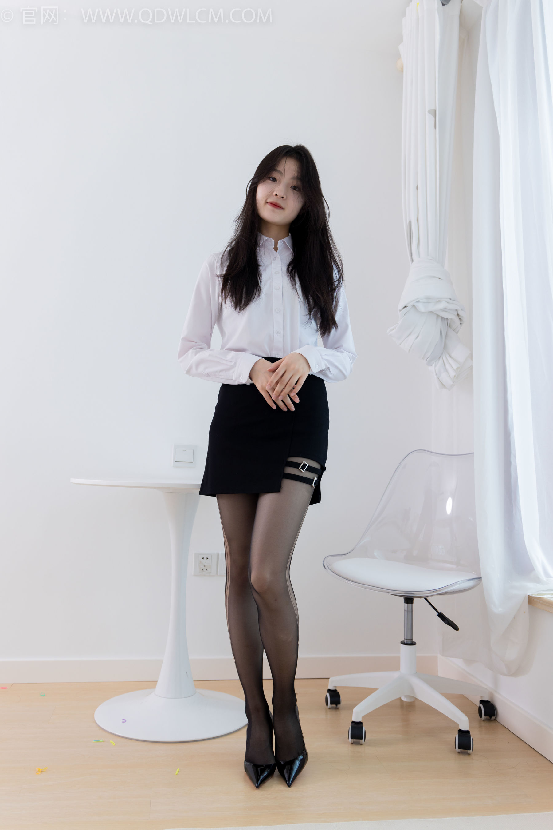 物恋传媒 No.1684 青柠 - 遥远的清净_第1张