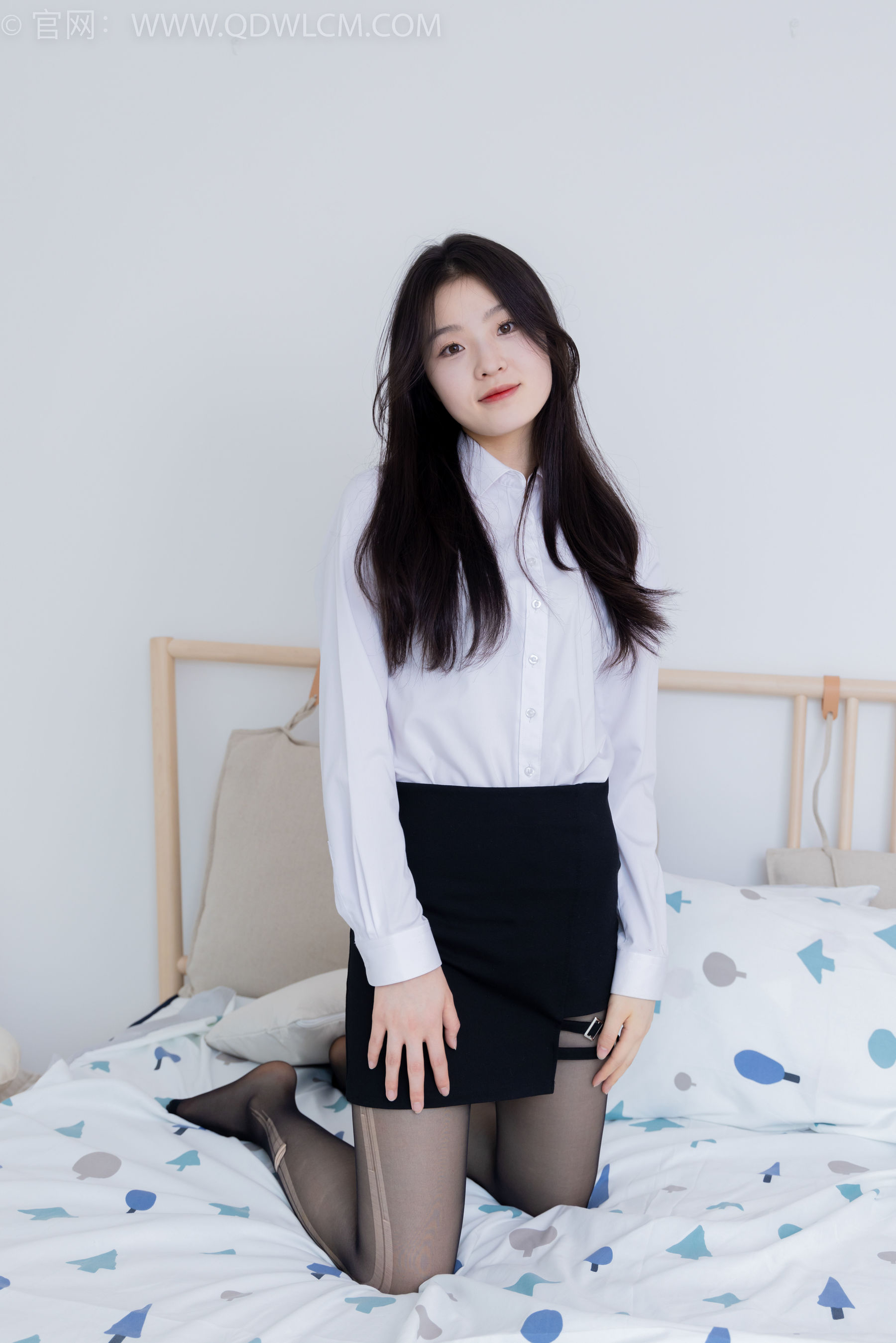 物恋传媒 No.1684 青柠 - 遥远的清净_第2张