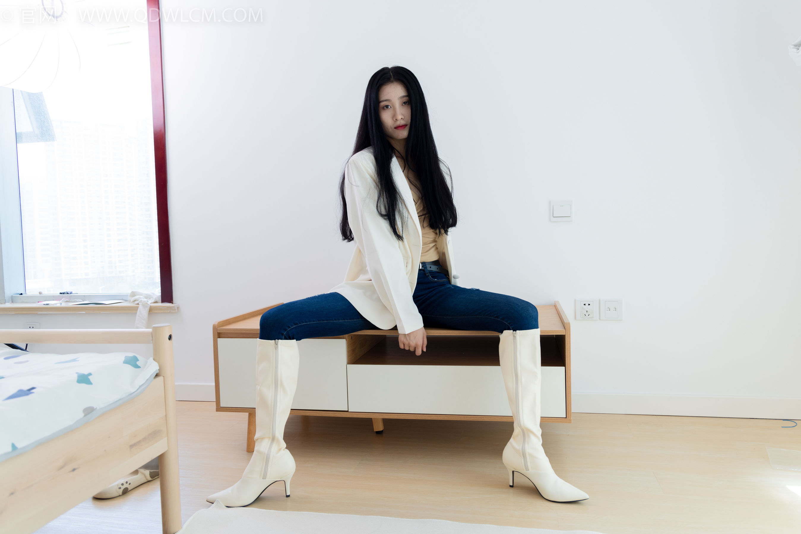 物恋传媒 No.1701 绒绒 - 绿色心情_第1张