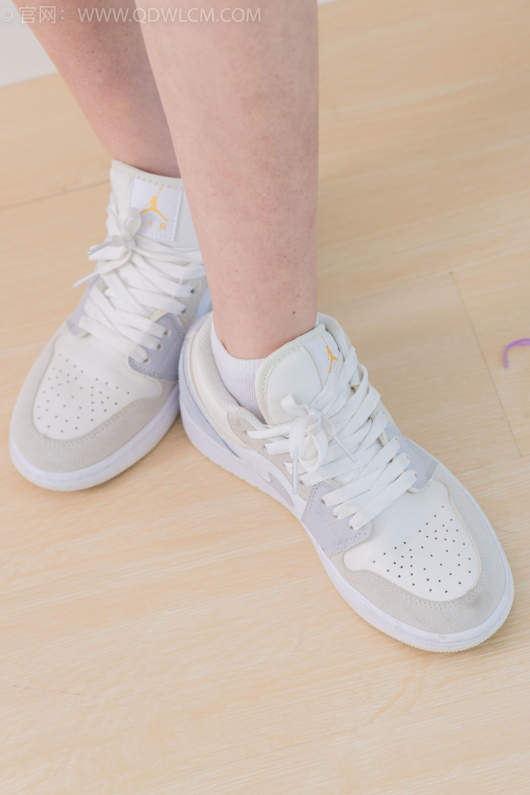 物恋传媒 No.1702 小敏 - 清凉薄荷_第1张