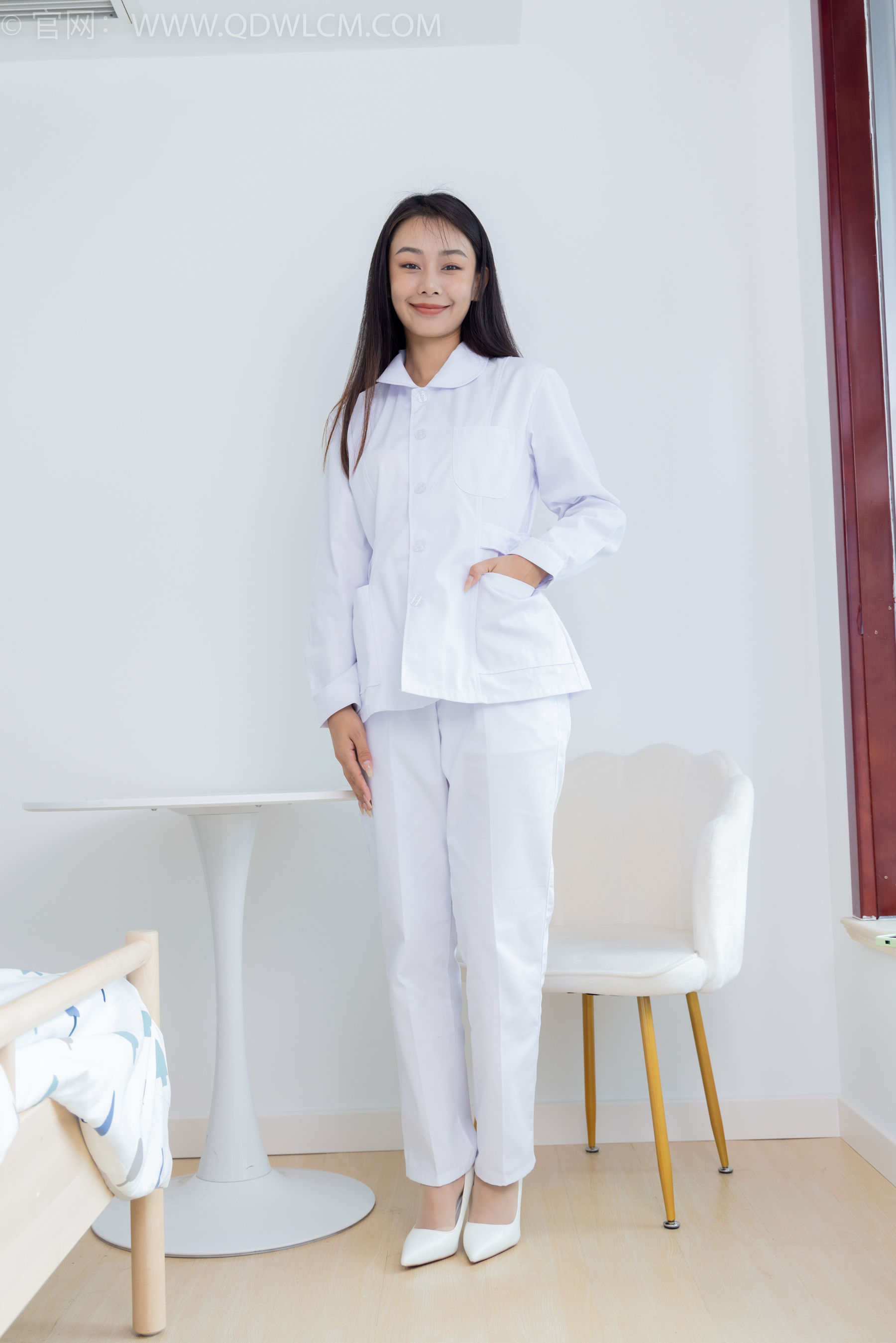 物恋传媒 No.1704 岚岚 - 勇敢说不_第1张