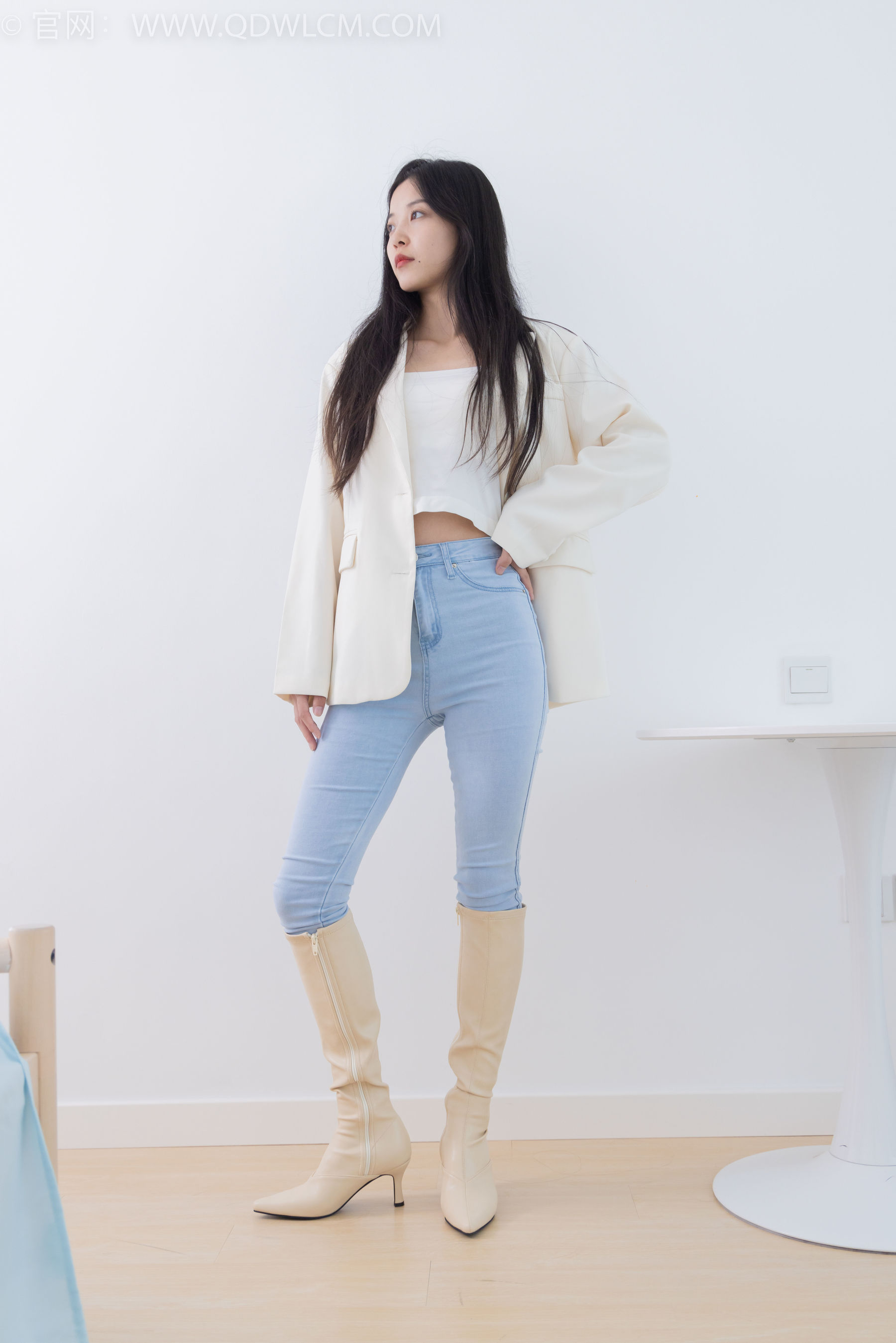 物恋传媒 No.1712 茯苓 - 玫瑰生长_第1张