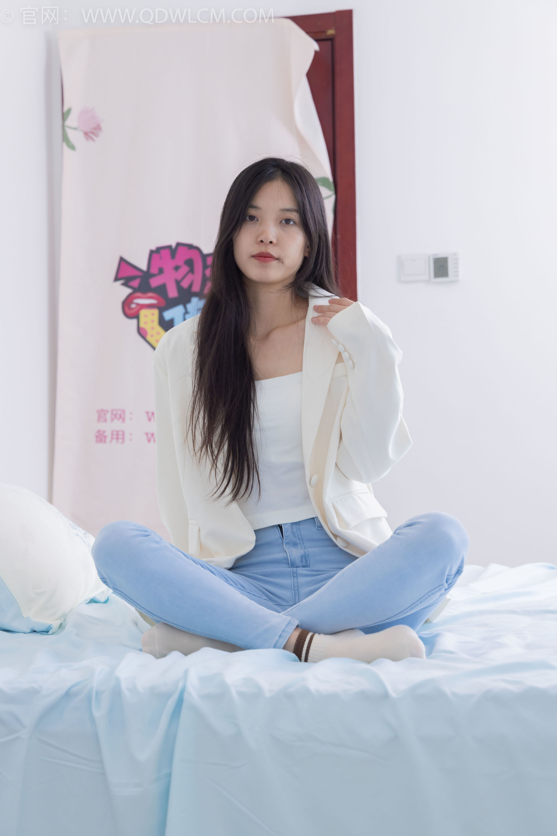 物恋传媒 No.1712 茯苓 - 玫瑰生长_第4张