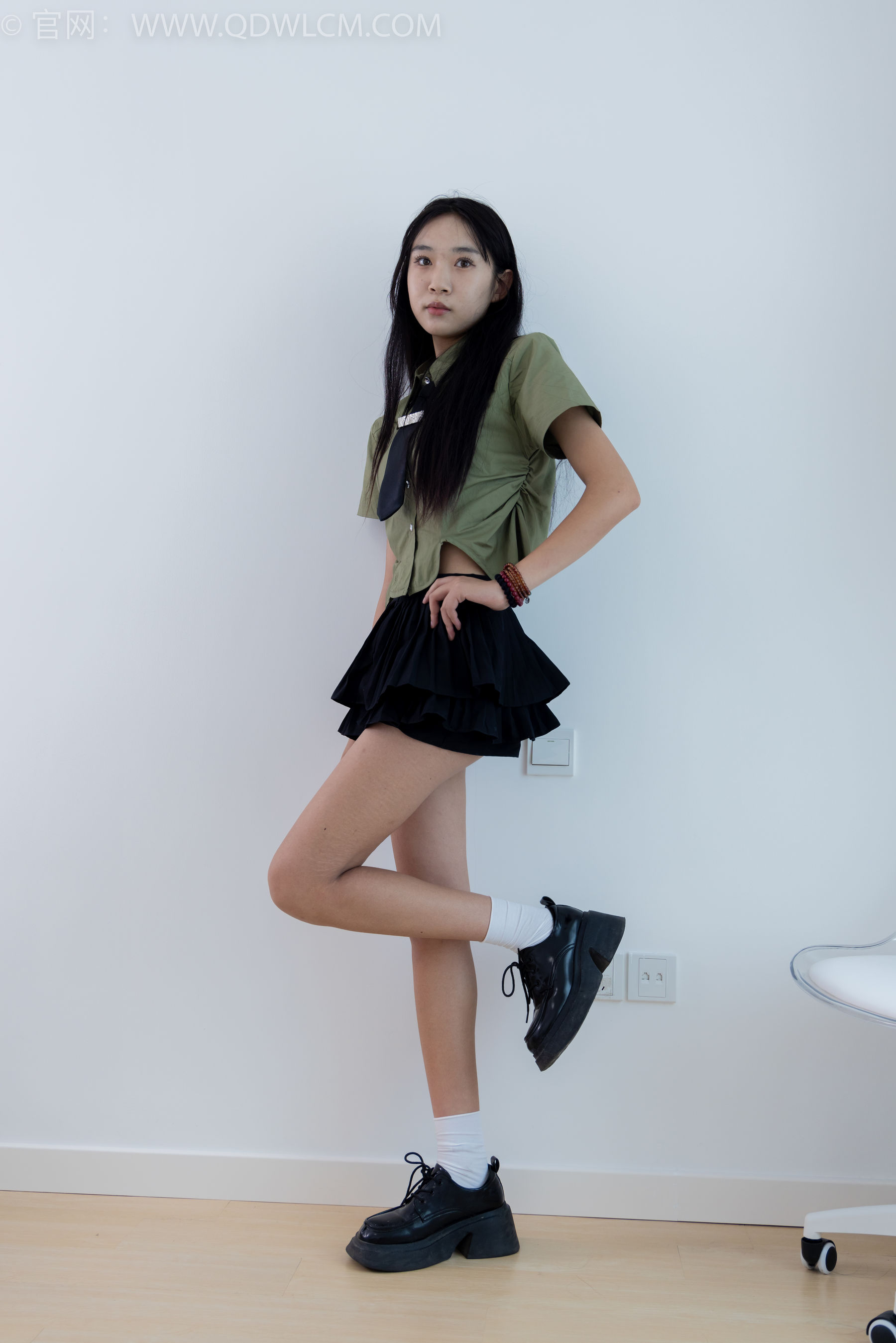 物恋传媒 No.1714 登登 - 日落星辰_第1张