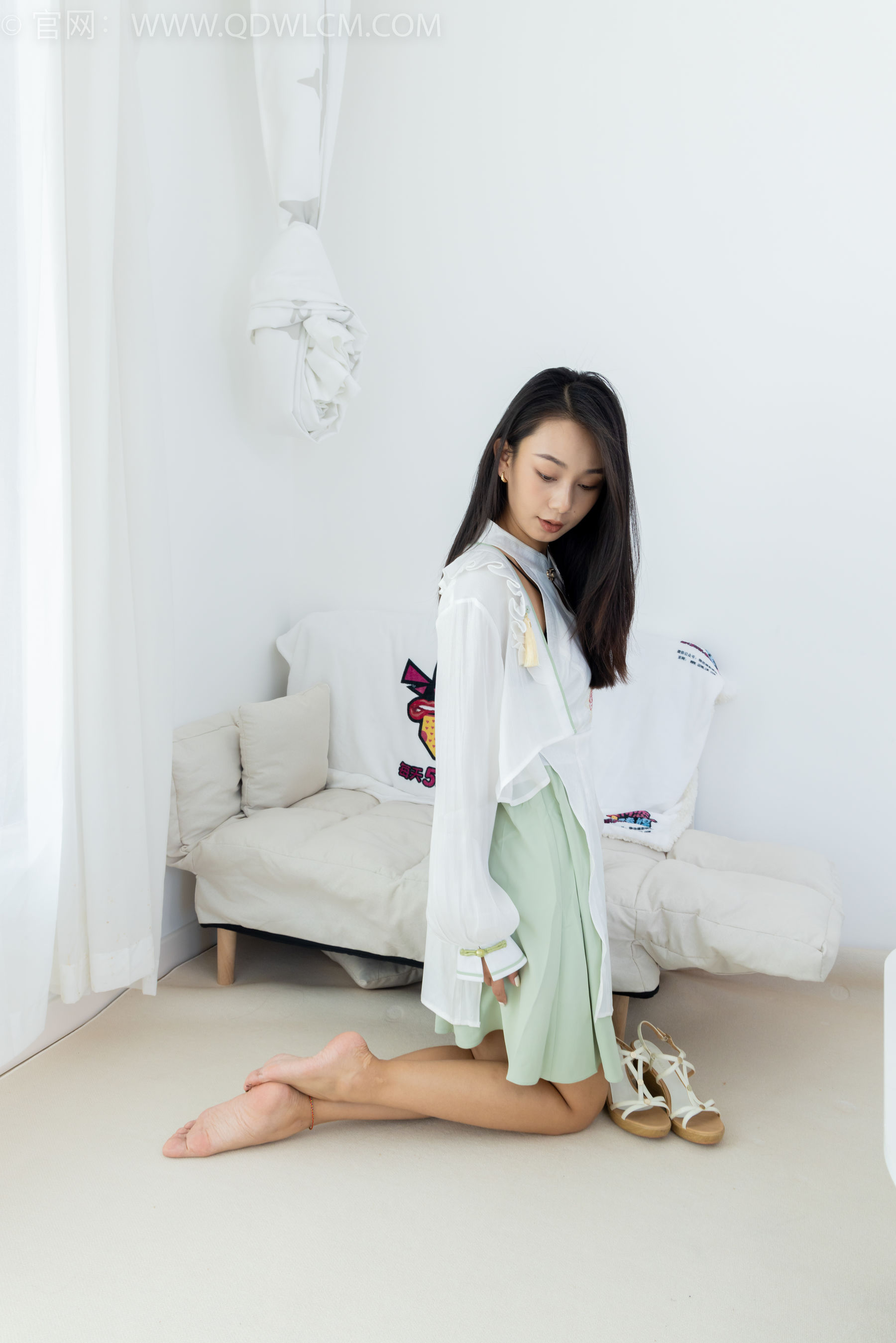 物恋传媒 No.1720 岚岚 - 玫瑰夭折_第3张