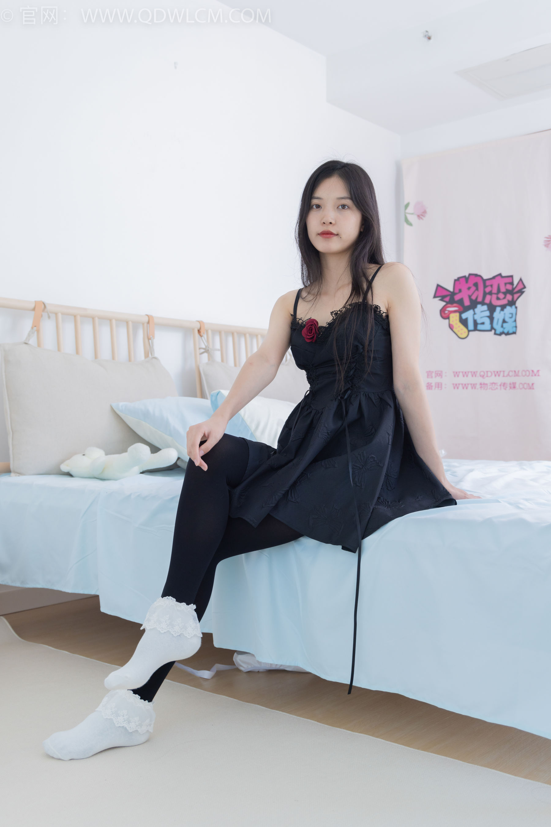 物恋传媒 No.1722 茯苓 - 木叶落秋生_第2张