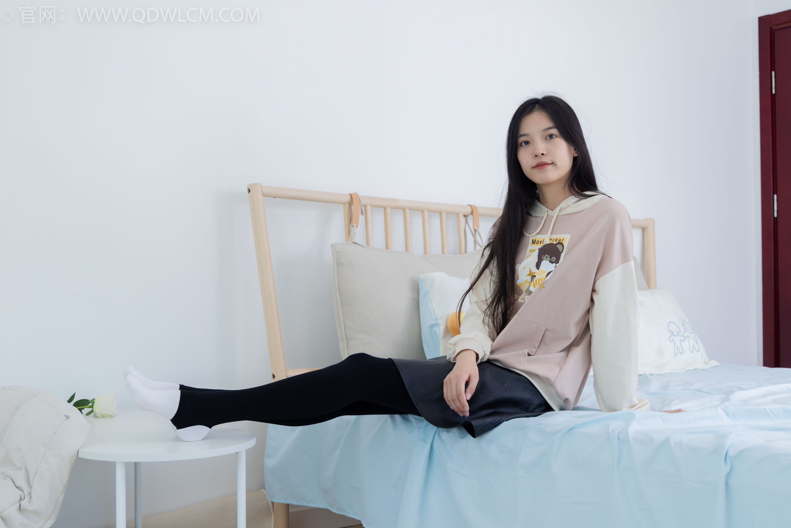 物恋传媒 NO.1748 茯苓 - 肆意奔跑_第4张