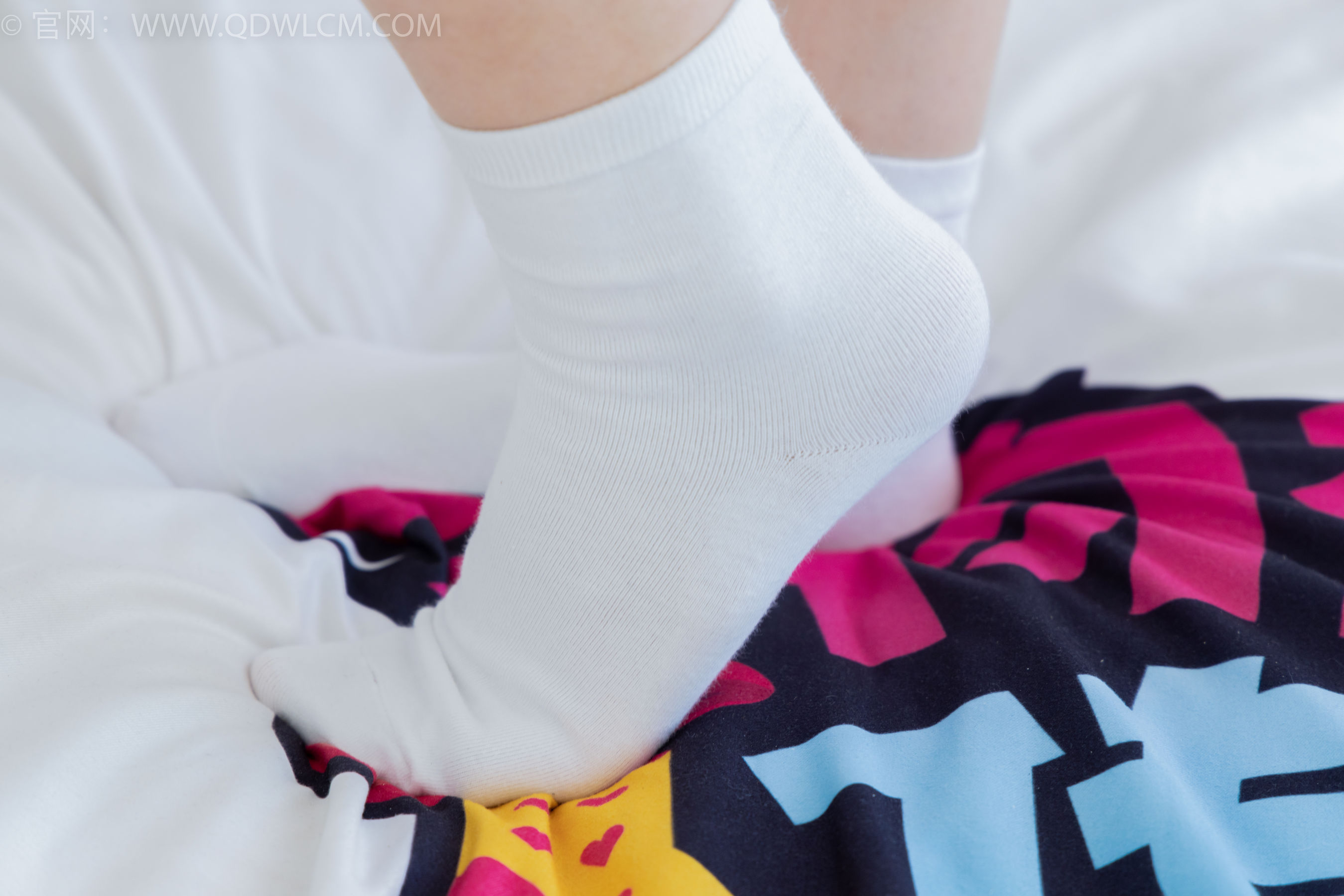 物恋传媒 No.1749 芒芒 - 缺失的月_第4张