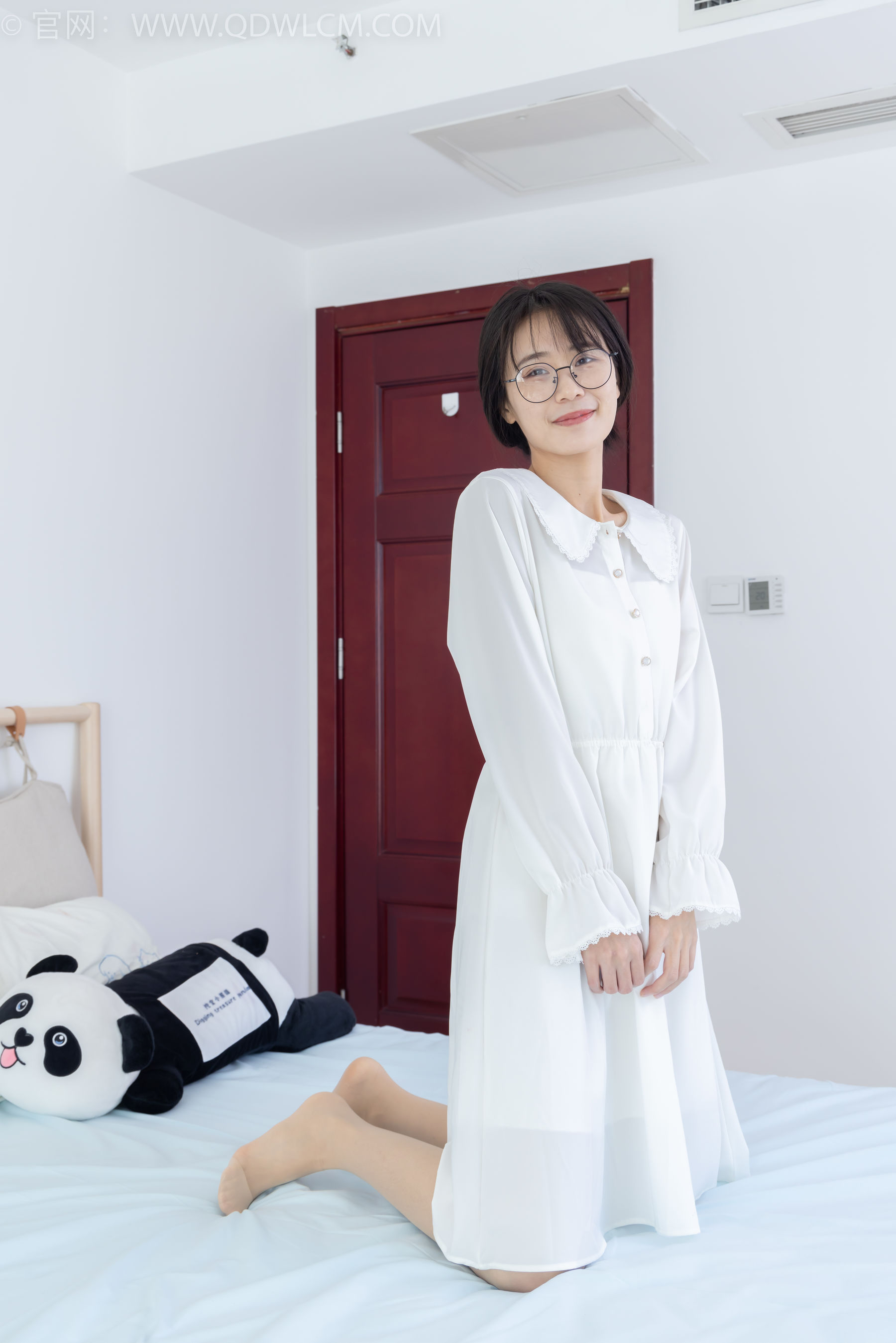 物恋传媒 No.1754 菜菜 - 万籁俱静_第3张