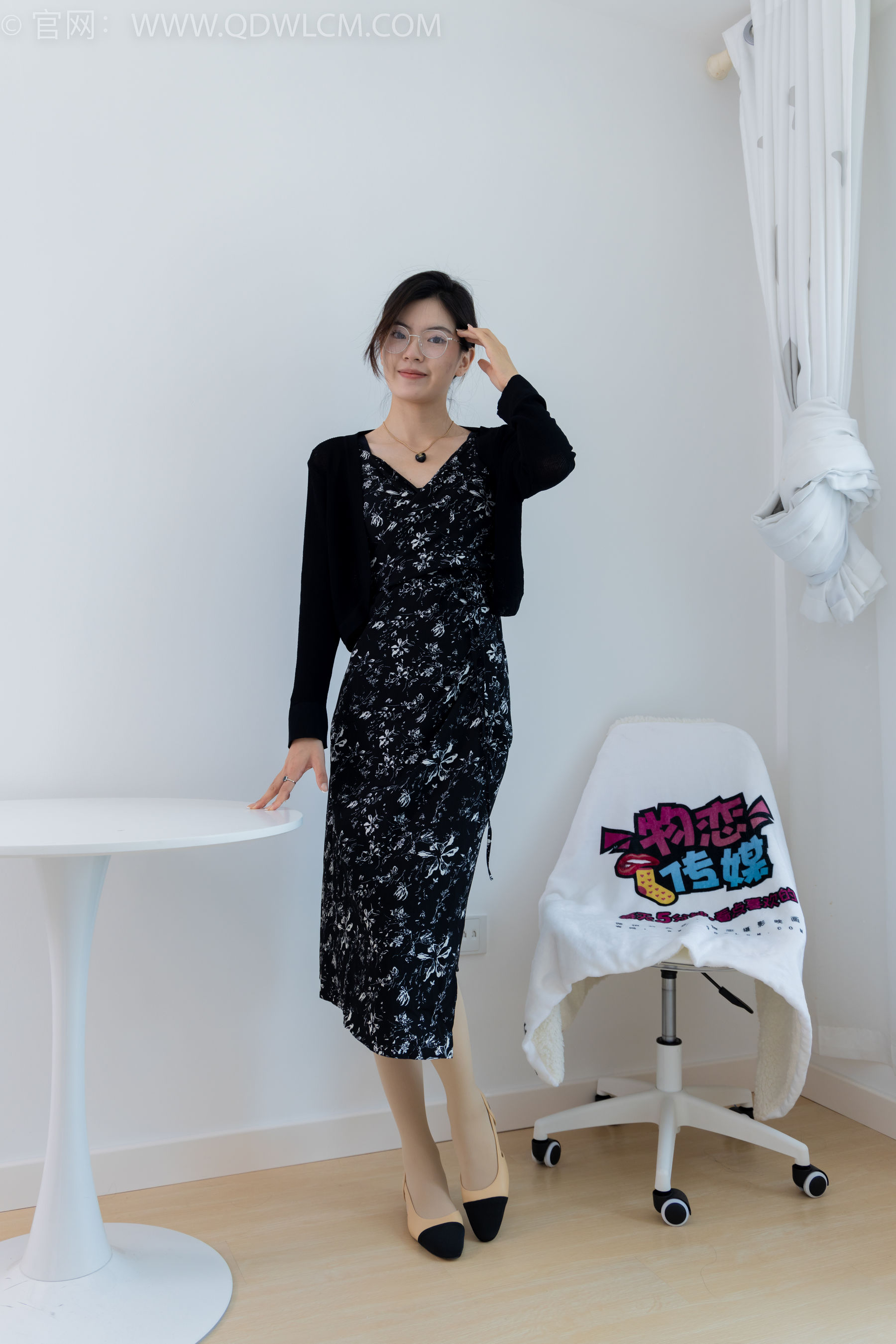 物恋传媒 NO.1766 青黛 -简单爱_第1张