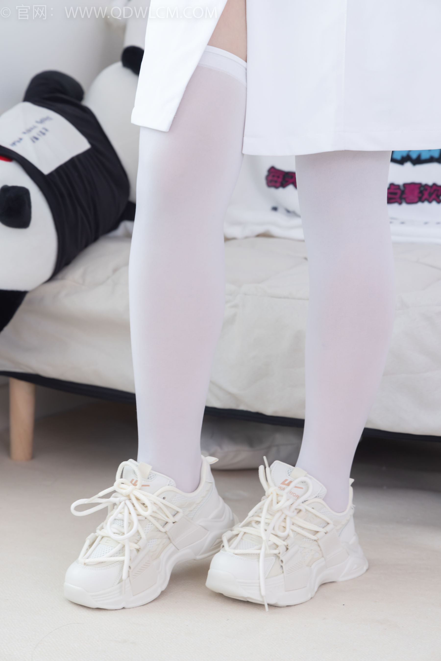 物恋传媒 No.1767 纱纱 -小白鸽_第2张