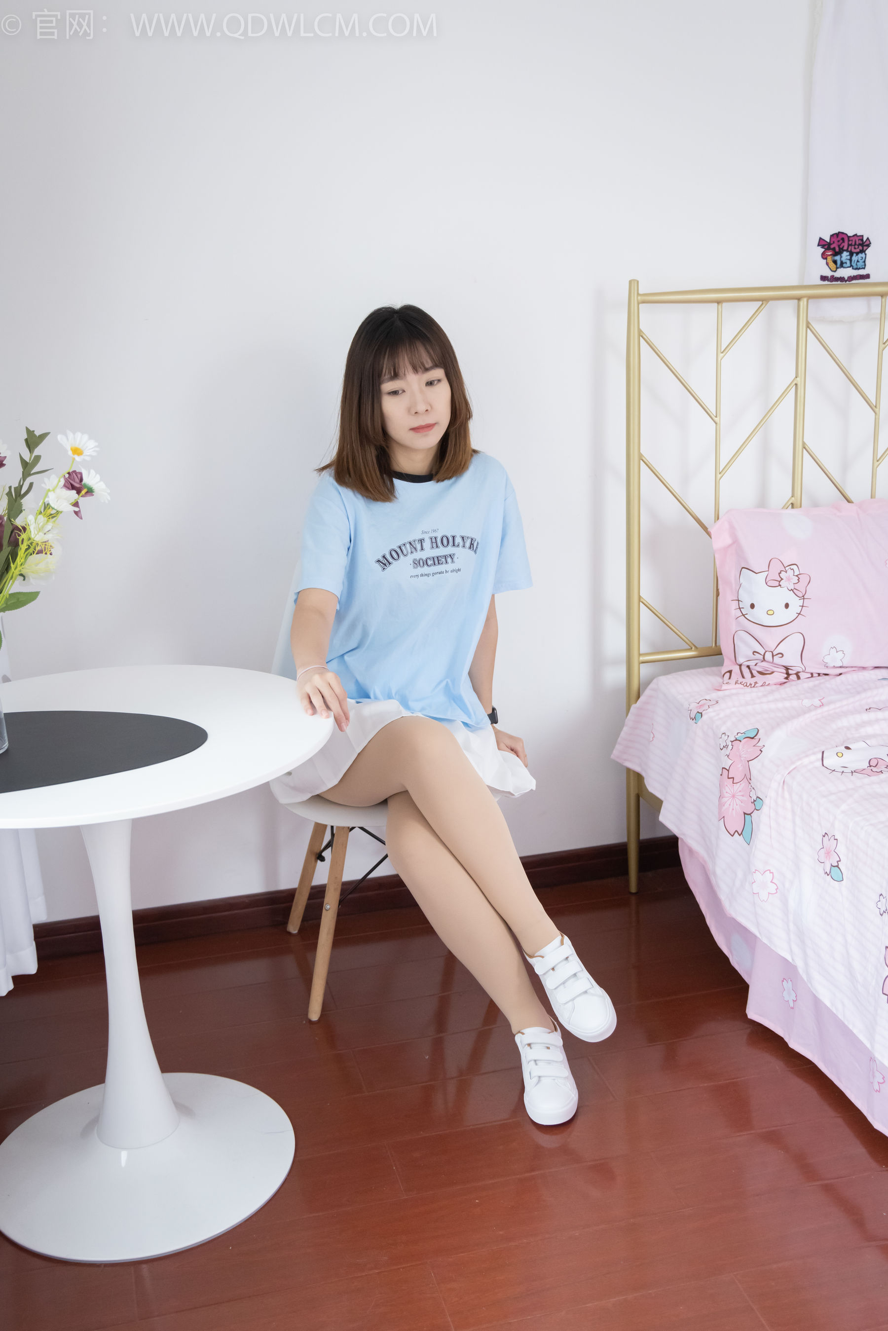 物恋传媒 No.1768 婷婷 -漫长黑夜_第2张