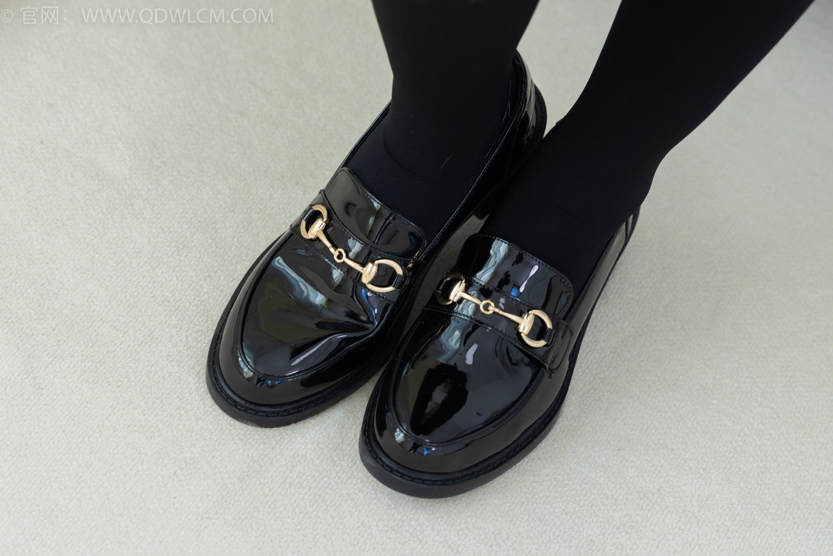 物恋传媒 No.1777 岚岚 -黑白键的跳跃_第2张