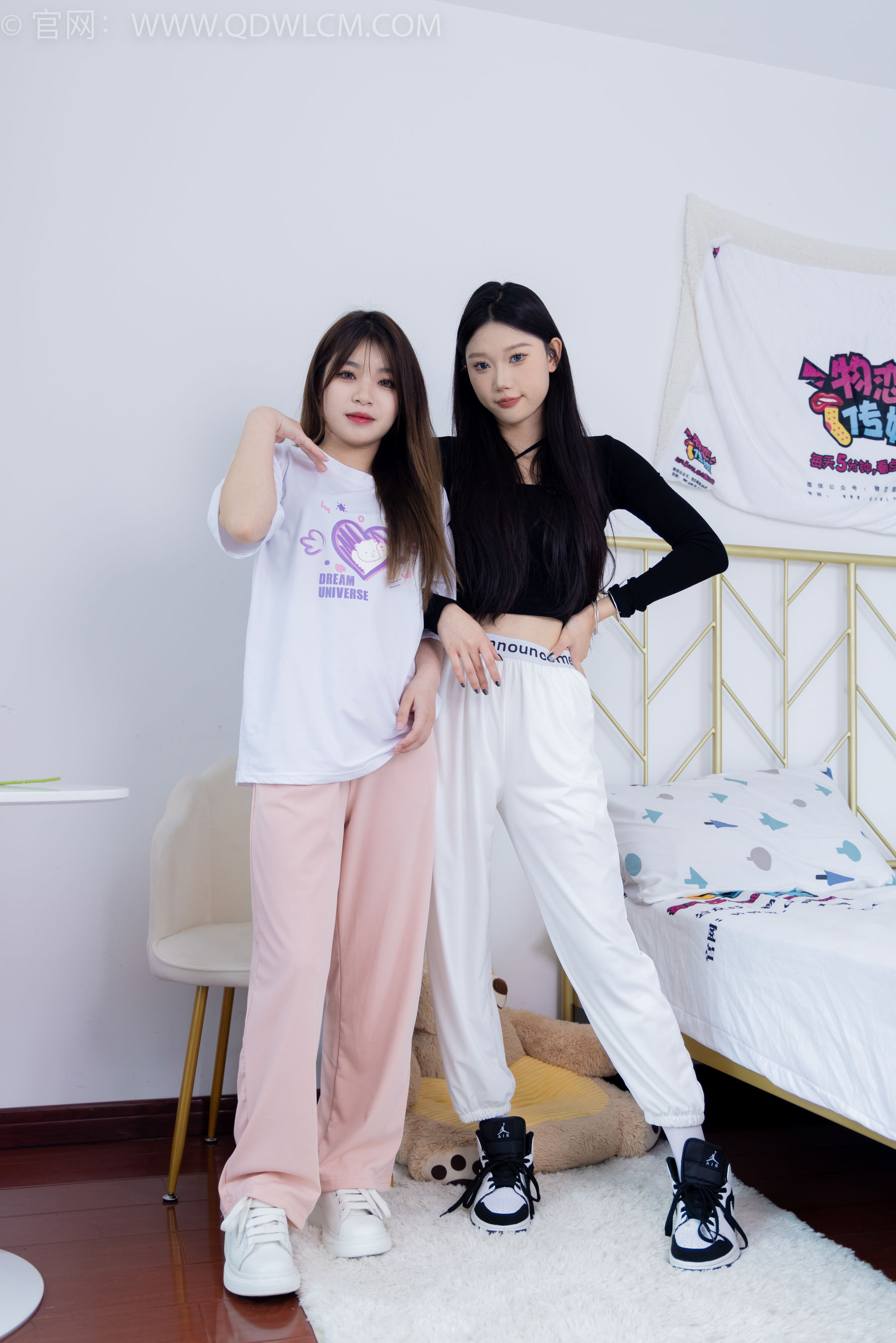 物恋传媒 No.1789 小竹&闪闪 -爱的回归线_第1张