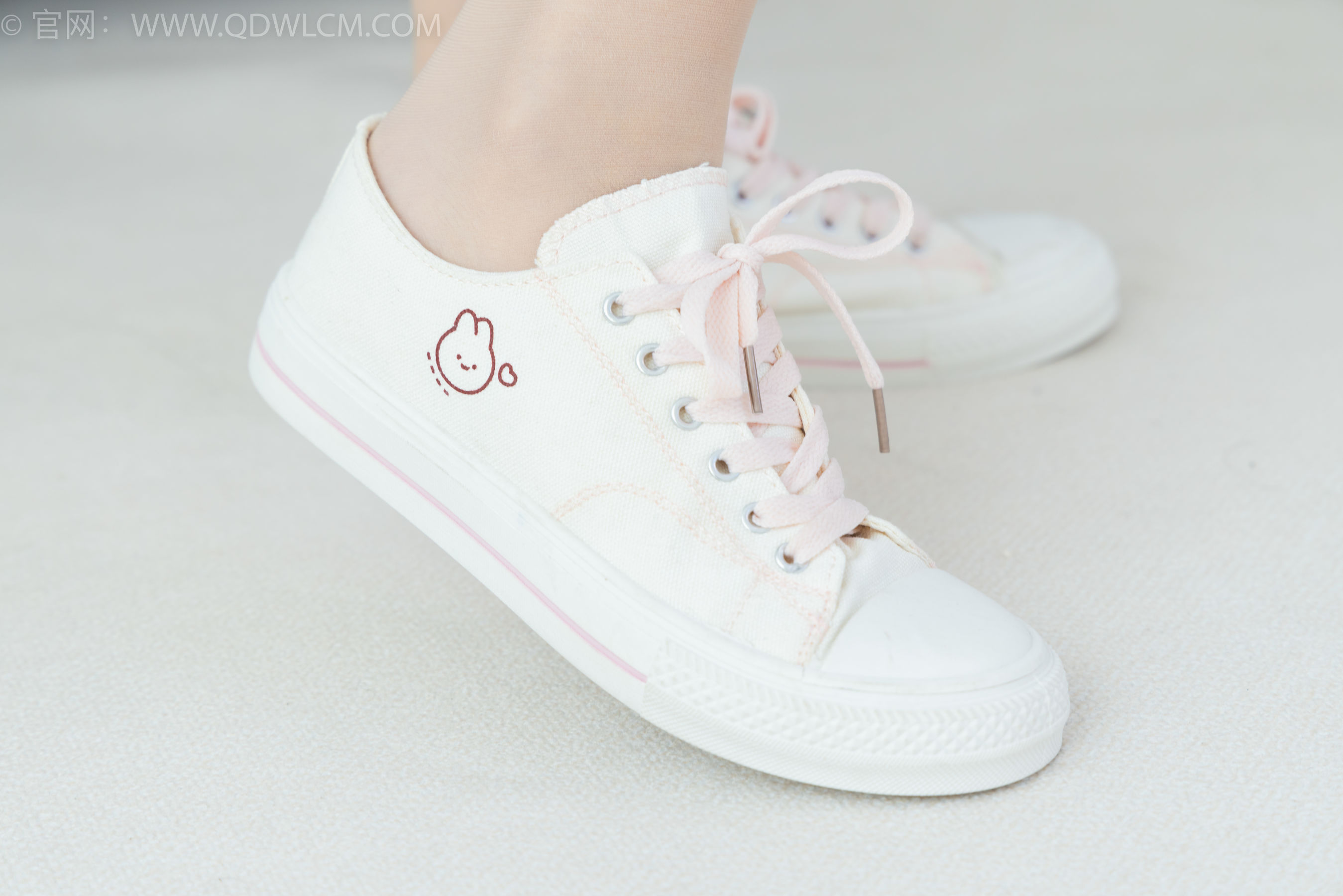 物恋传媒 No.1791 菜菜 -缘分的天空_第2张