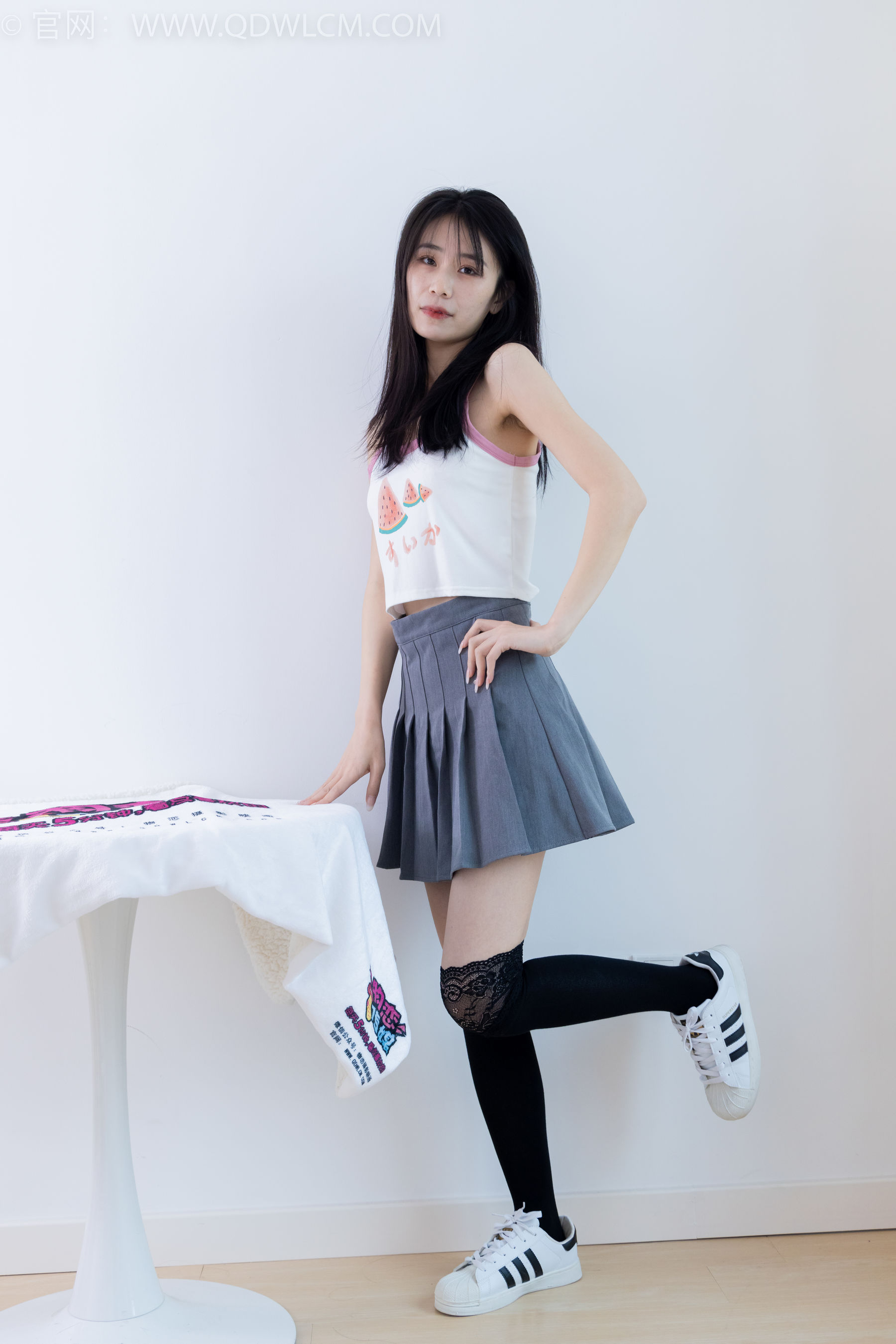 物恋传媒 No.1922 菜菜 -追风赶月_第1张