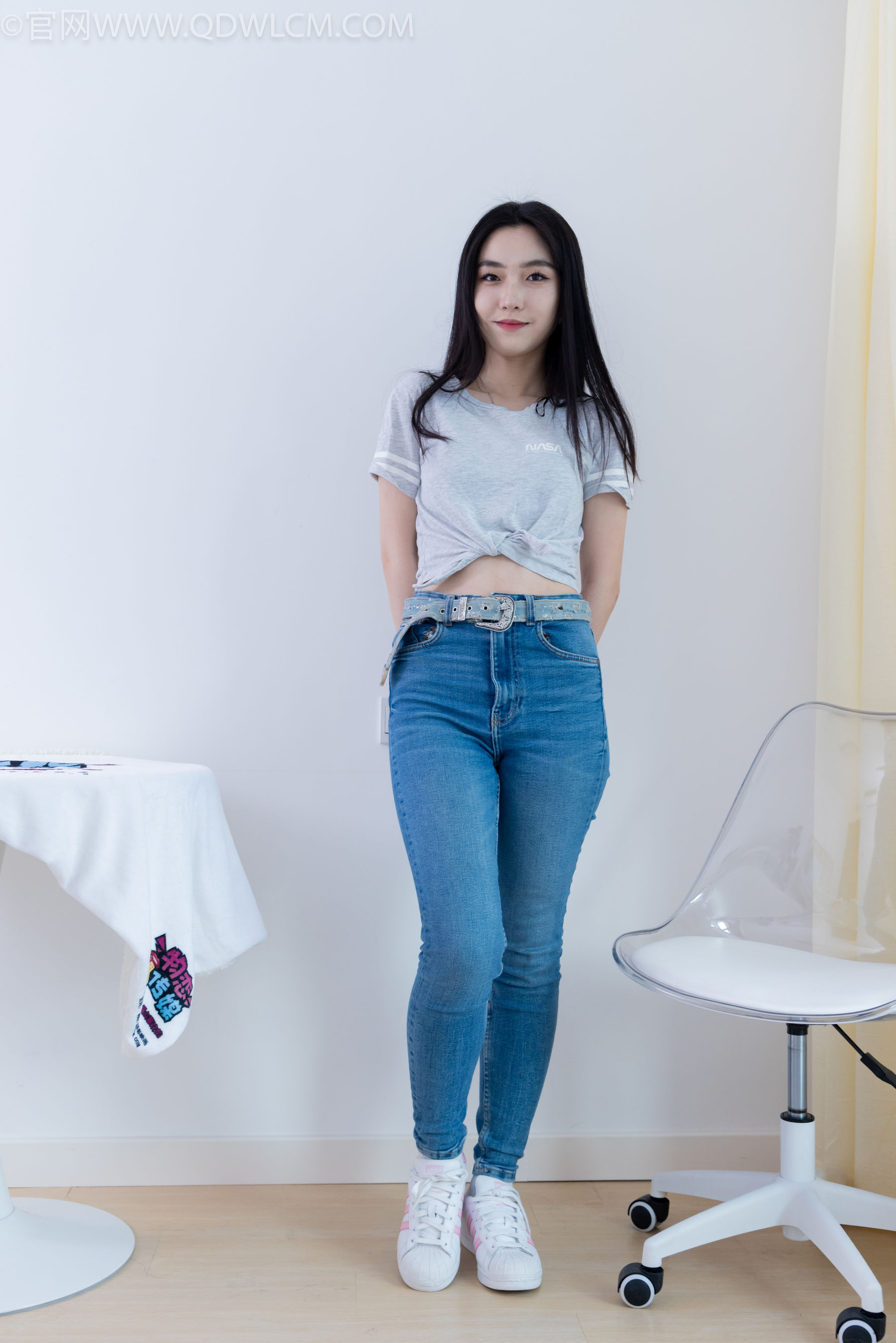 物恋传媒 No.1928 川川 -人心不足_第1张