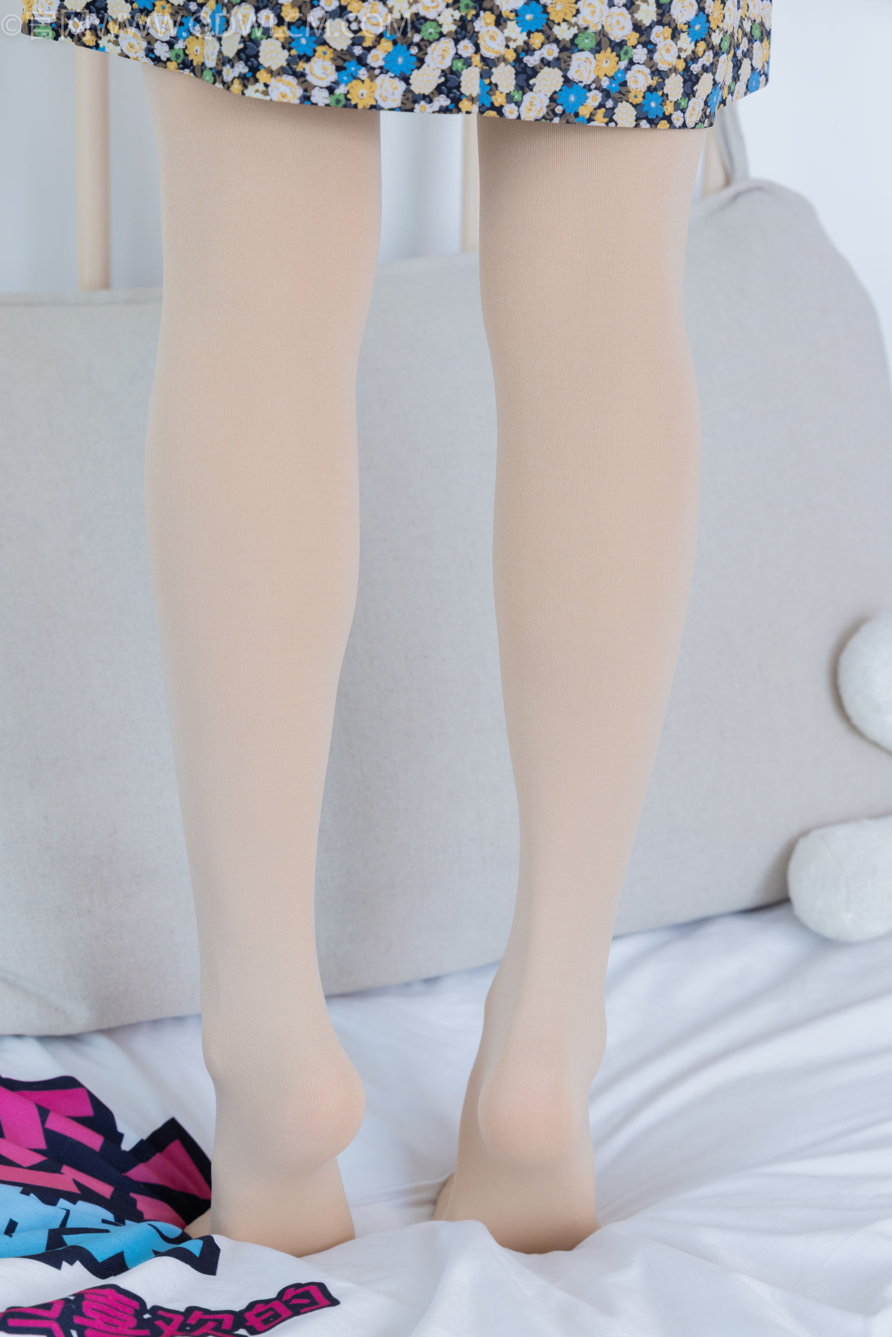 物恋传媒 No.1931 茯苓 -春日花朵_第4张