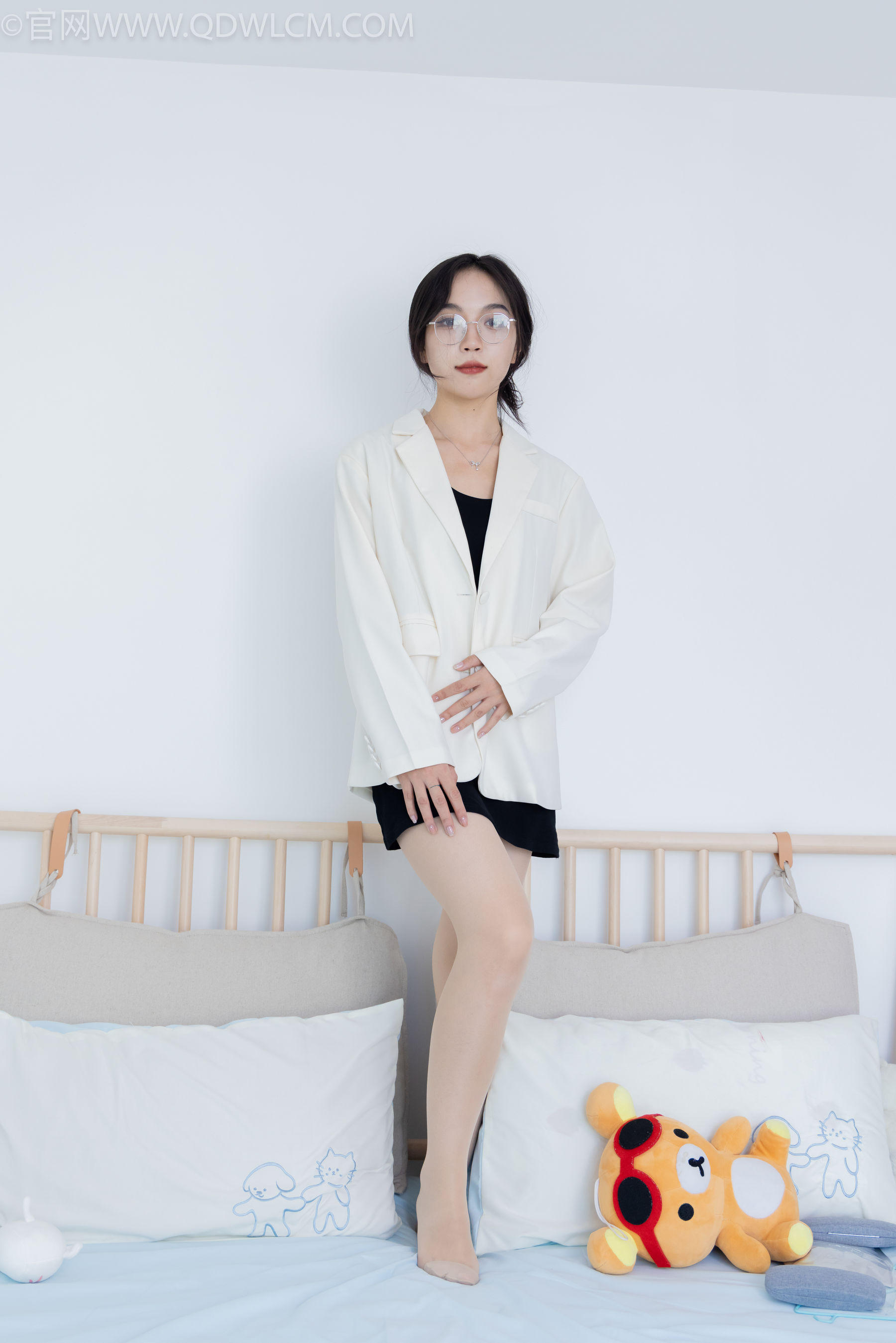 物恋传媒 No.1937 纱纱 -一笑了之_第5张