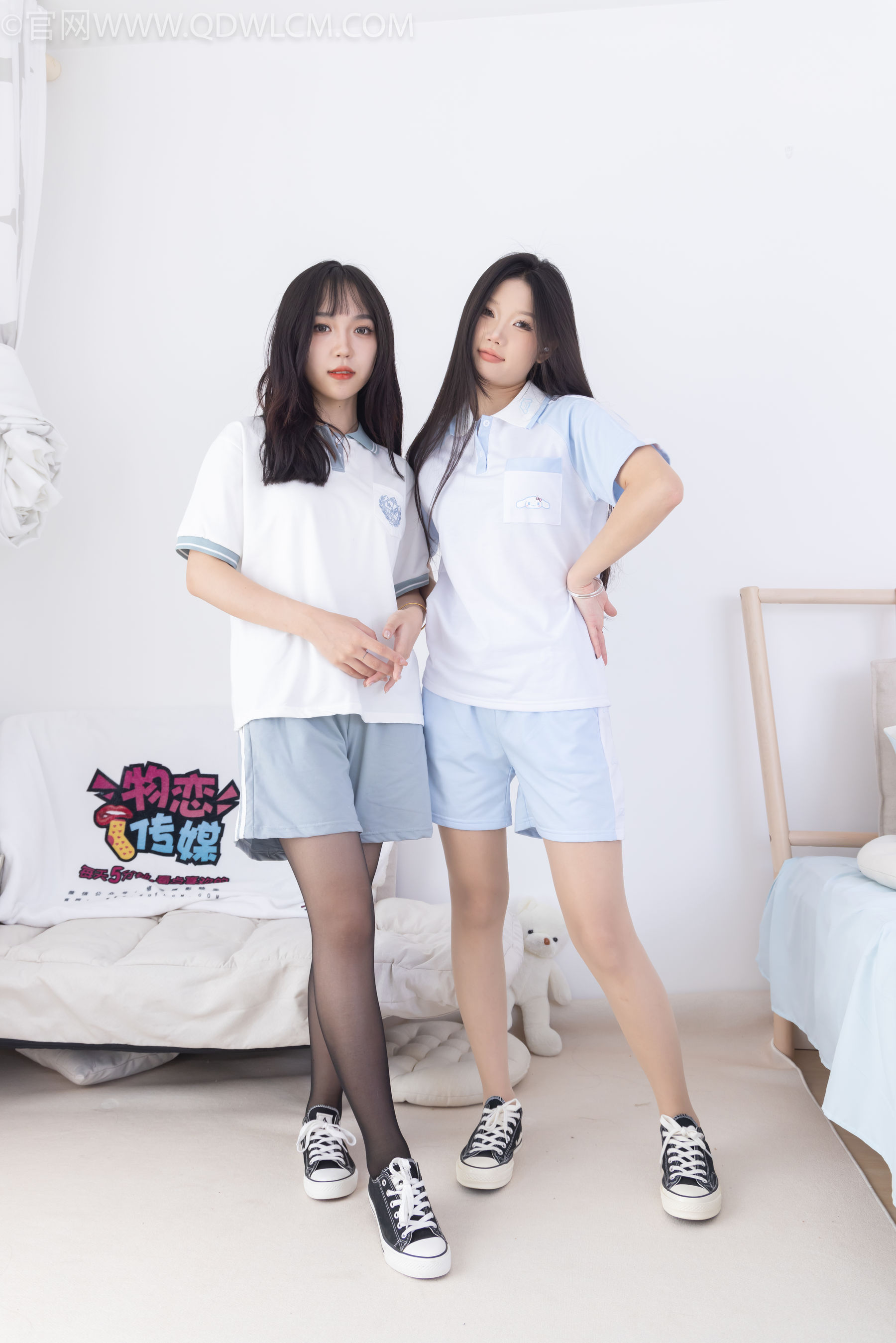 物恋传媒 No.1939 小竹&纱纱 -山茶花_第1张