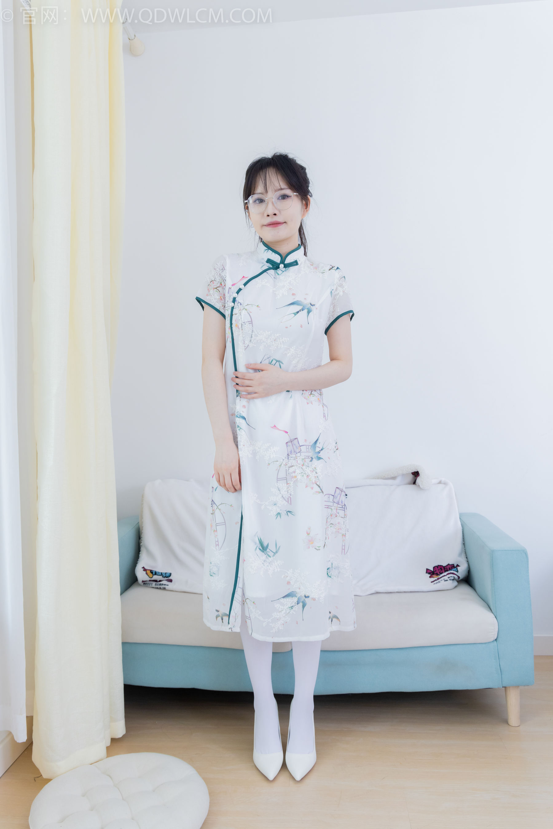 物恋传媒 No.1960 小酒 -断桥残雪_第1张