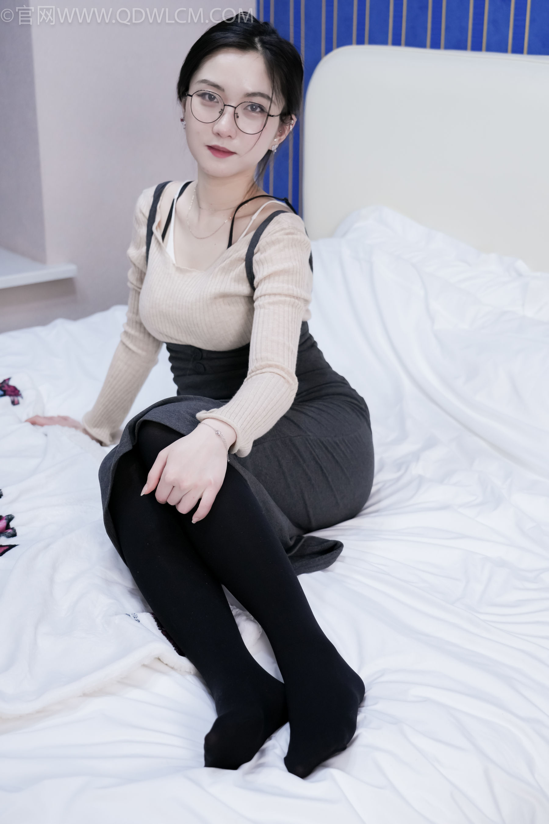 物恋传媒 No.1976 川川 -不负遇见_第4张