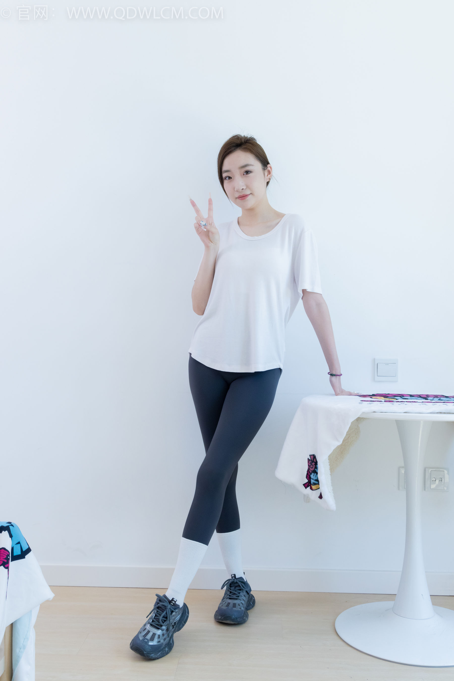 物恋传媒 No.1985 恬恬 -夏日浅海湾_第2张