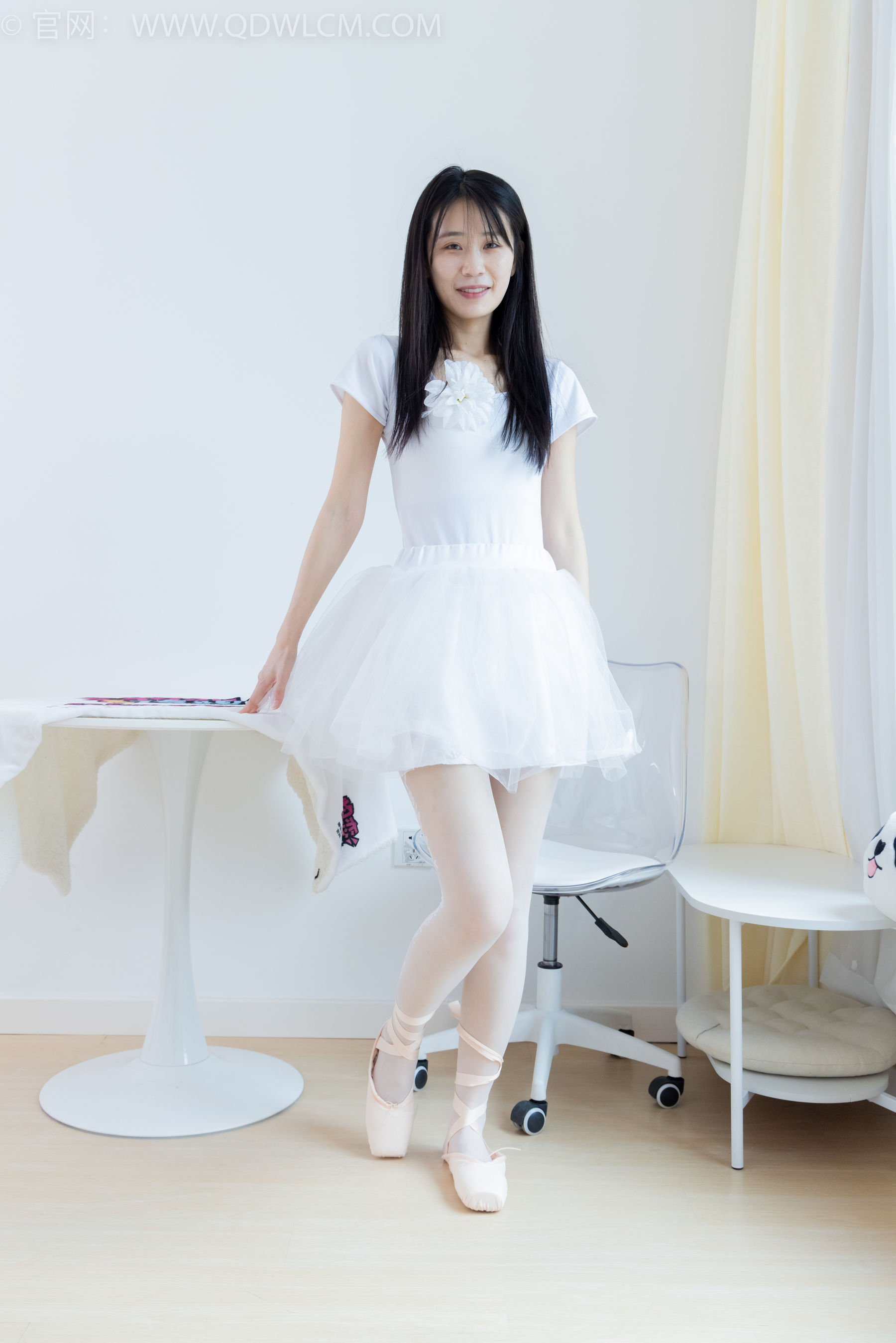 物恋传媒 No.1987 菜菜 -最好的时光_第2张