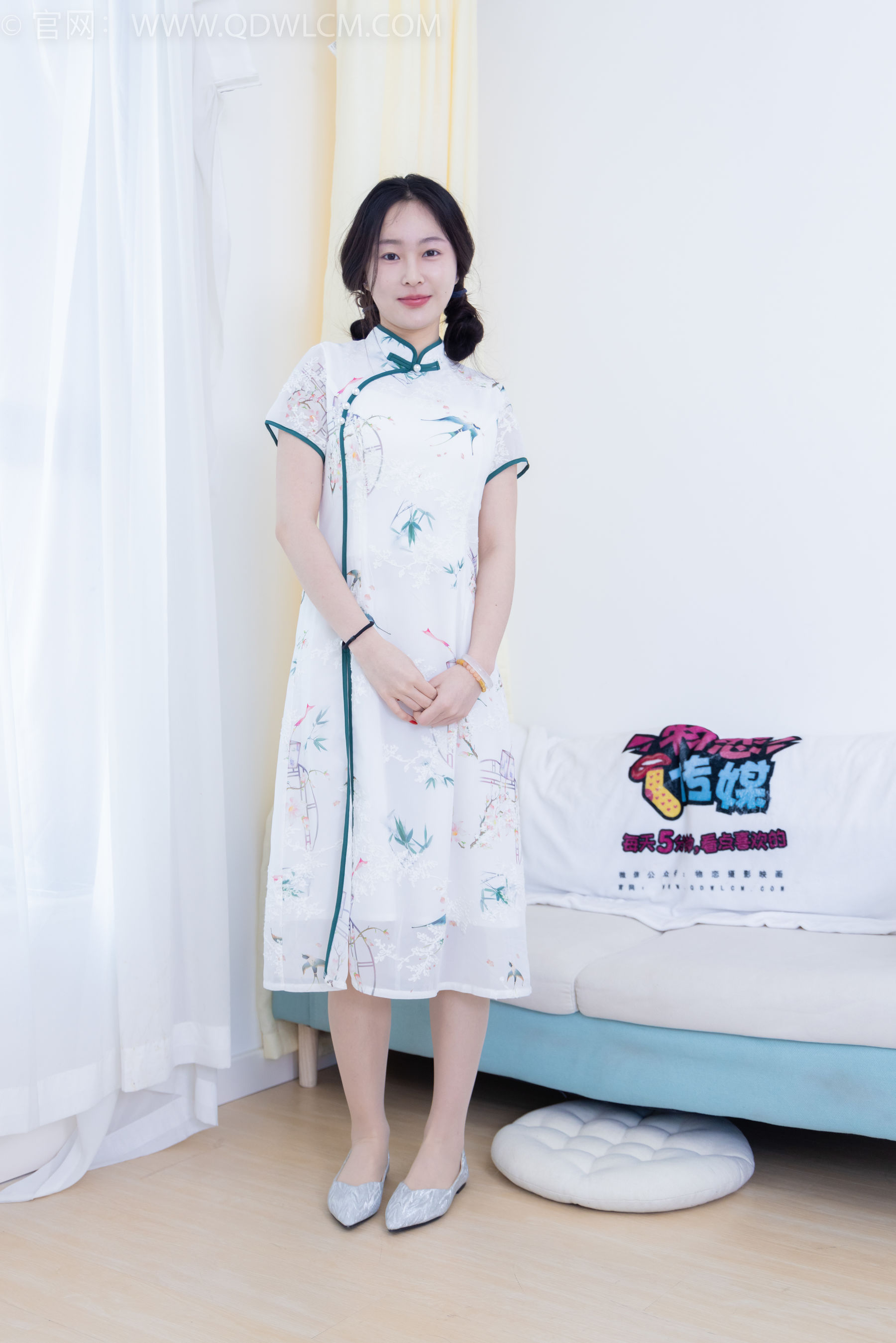 物恋传媒 No.1990 美兔 -吹梦到西洲_第1张