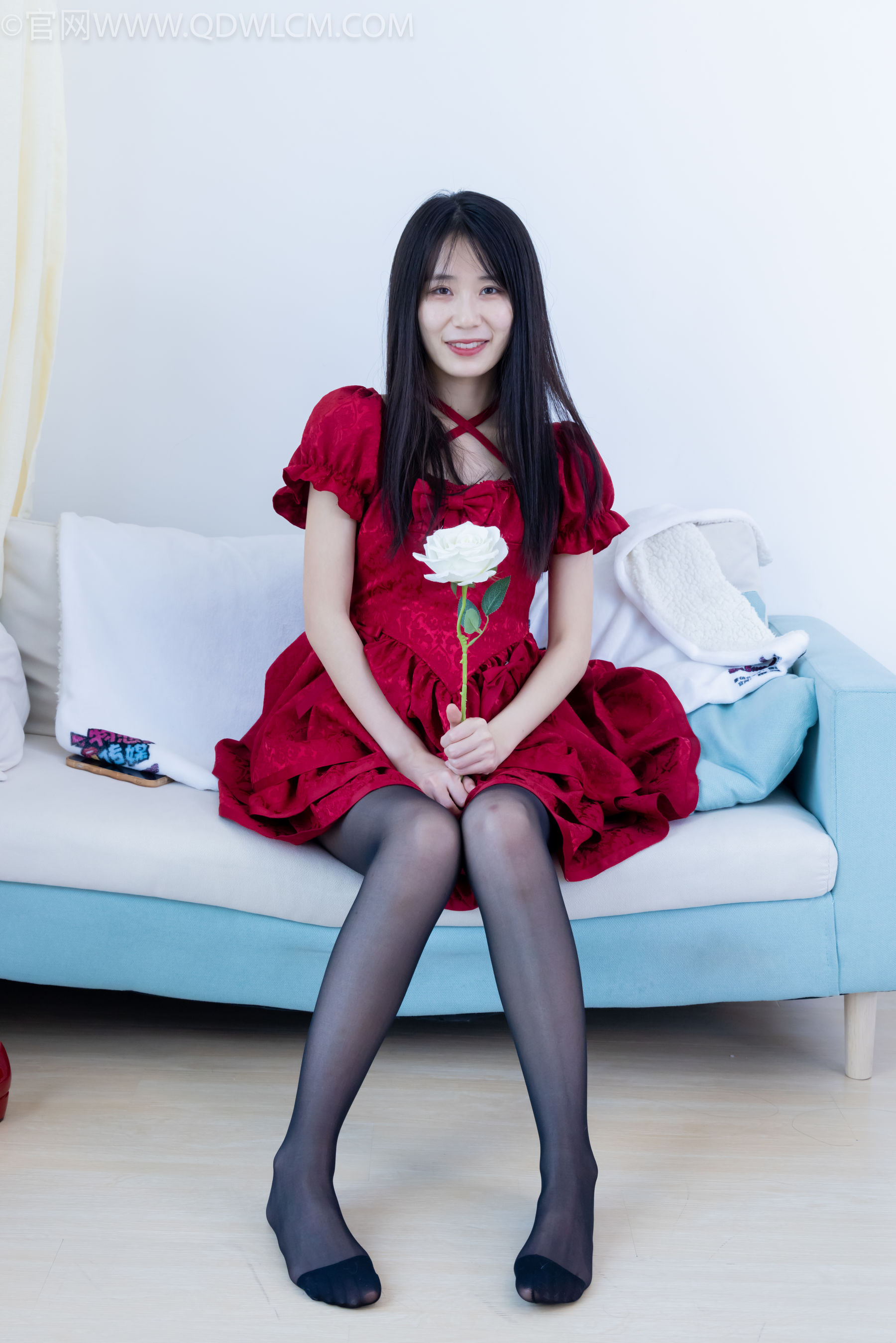 物恋传媒 No.2012 菜菜 -黑色蔷薇_第3张